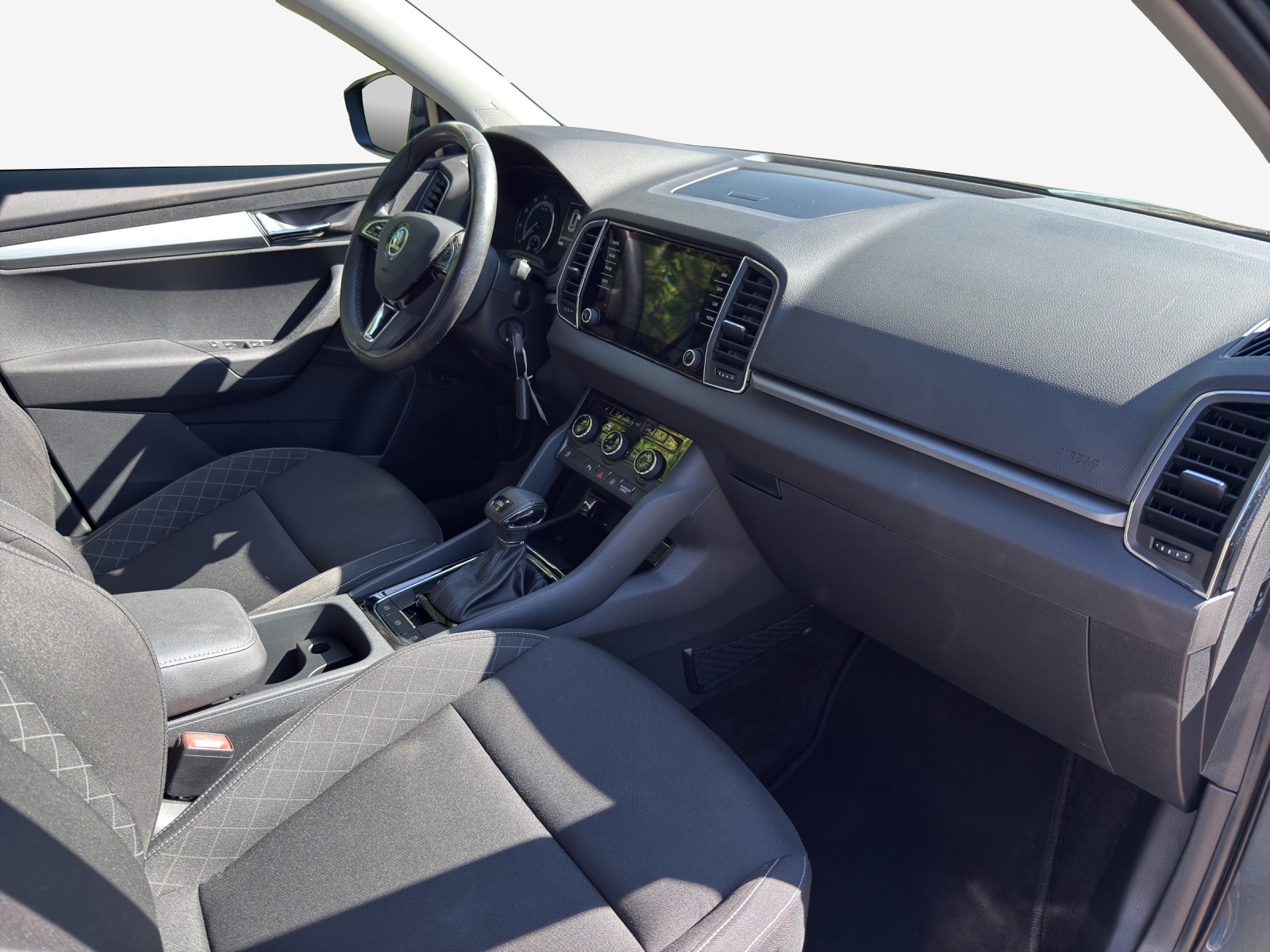 SKODA Karoq 1.0 TSI Ambition DSG-image-13