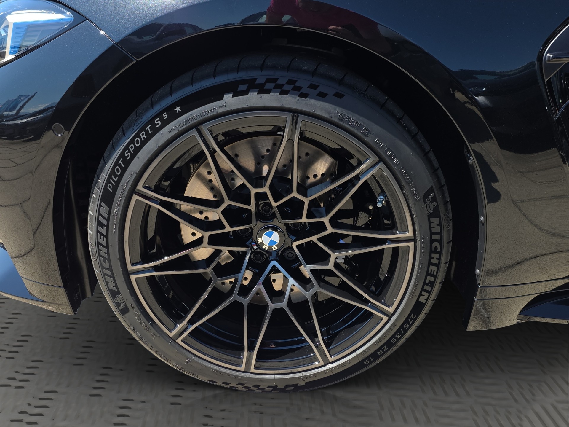 BMW M3 Touring xDrive Competition M-image-6