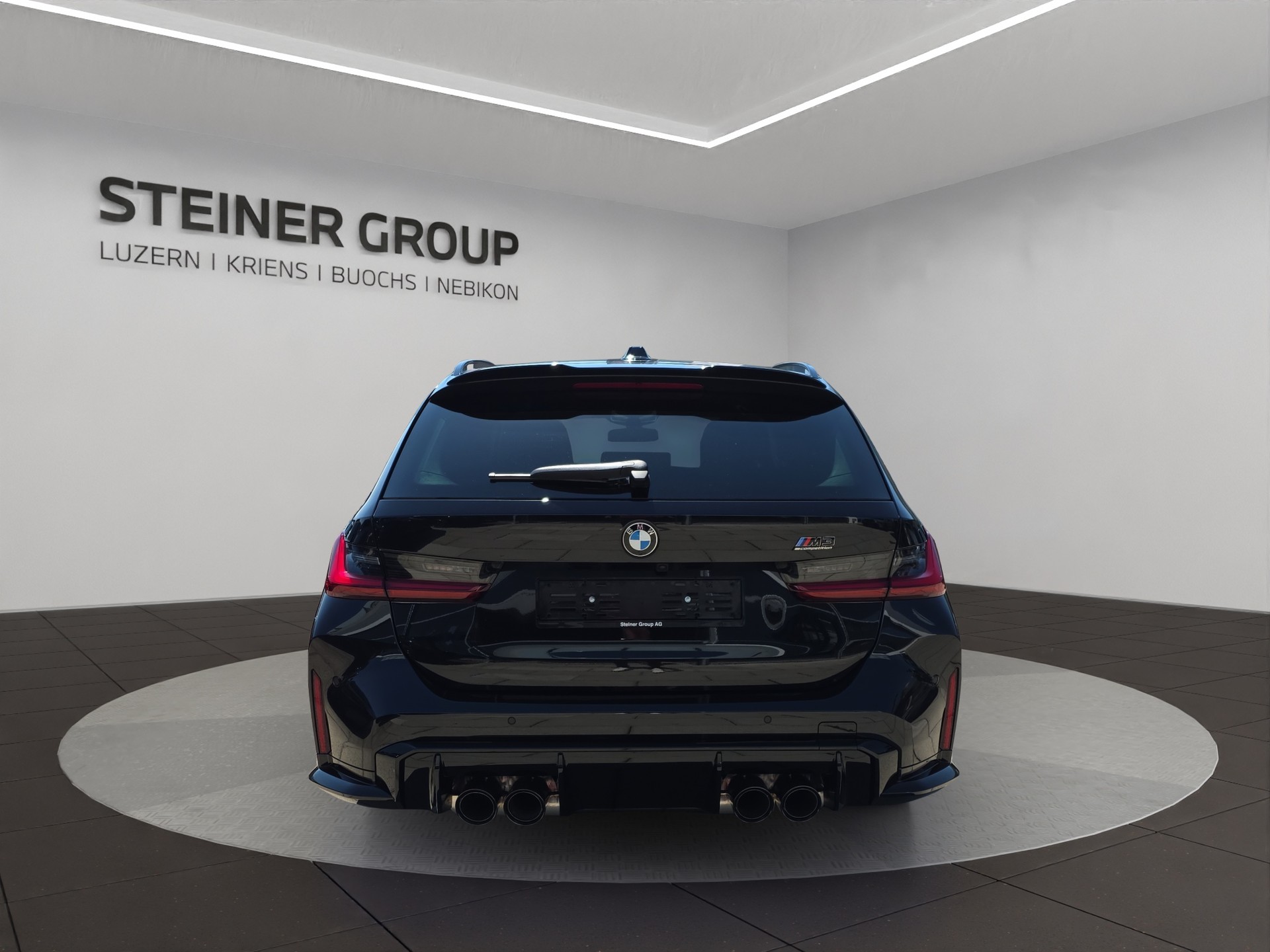 BMW M3 Touring xDrive Competition M-image-4