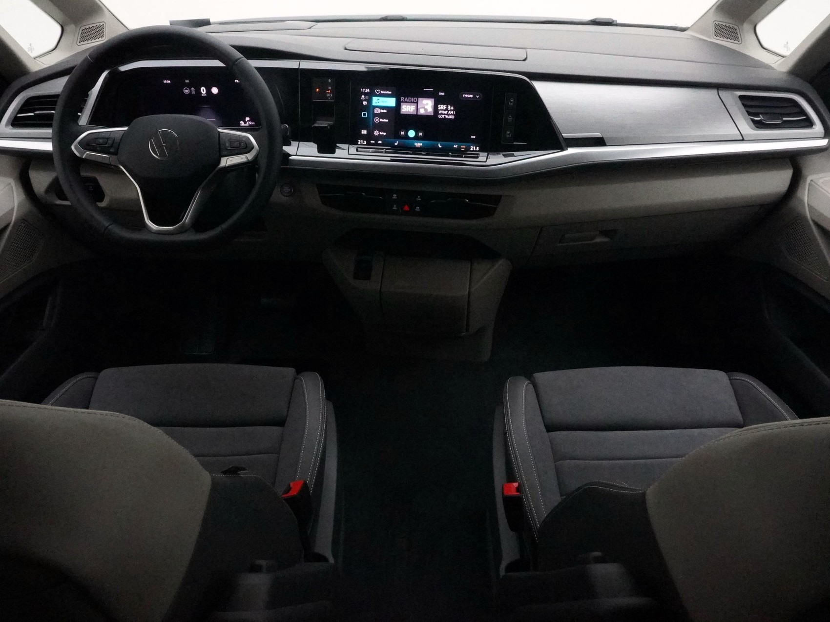 VW Multivan 1.5 TSI eHybrid Style DSG 4motion-image-5