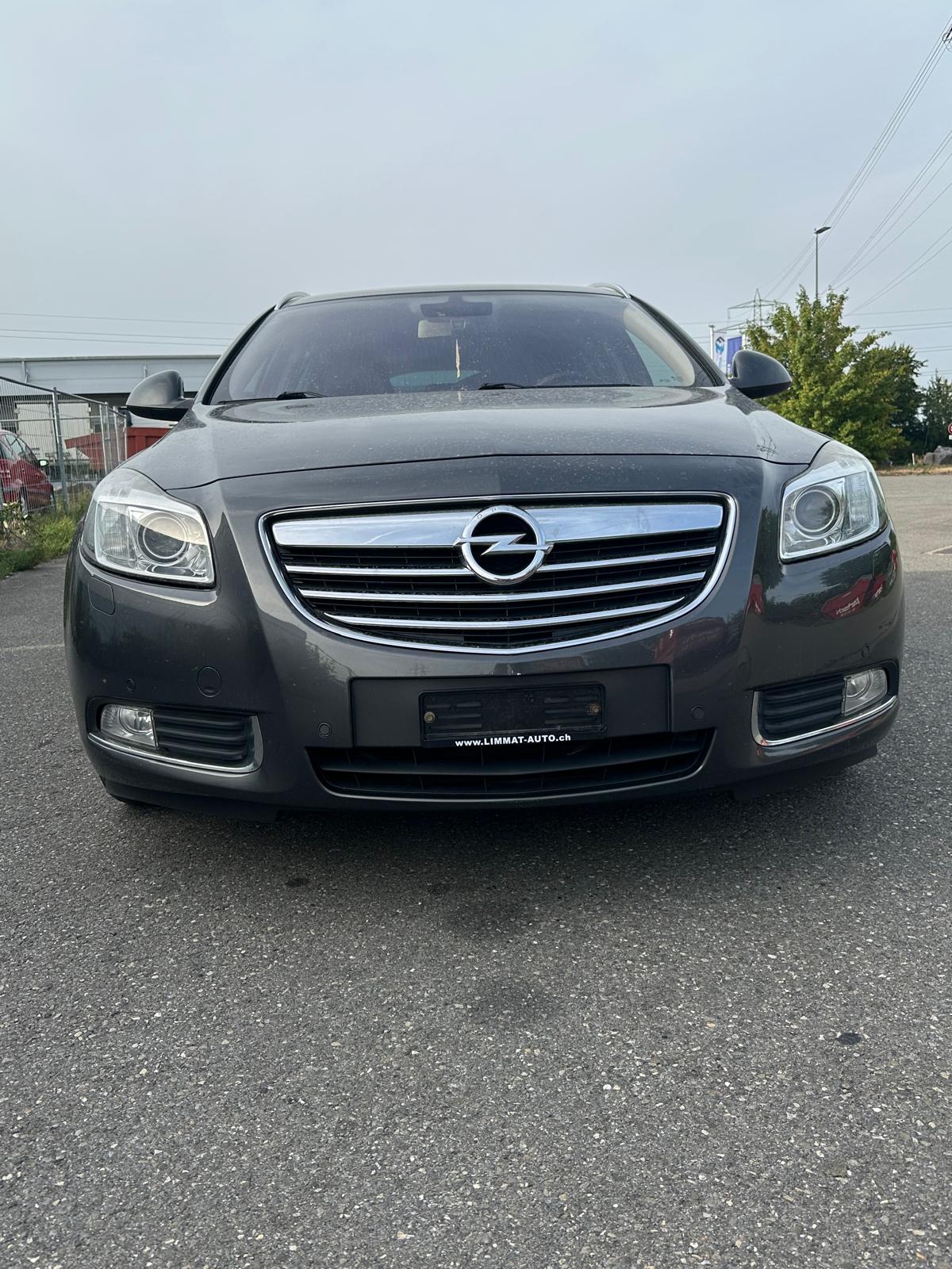 OPEL Insignia ST 2.8 Turbo Sport 4WD Aut.