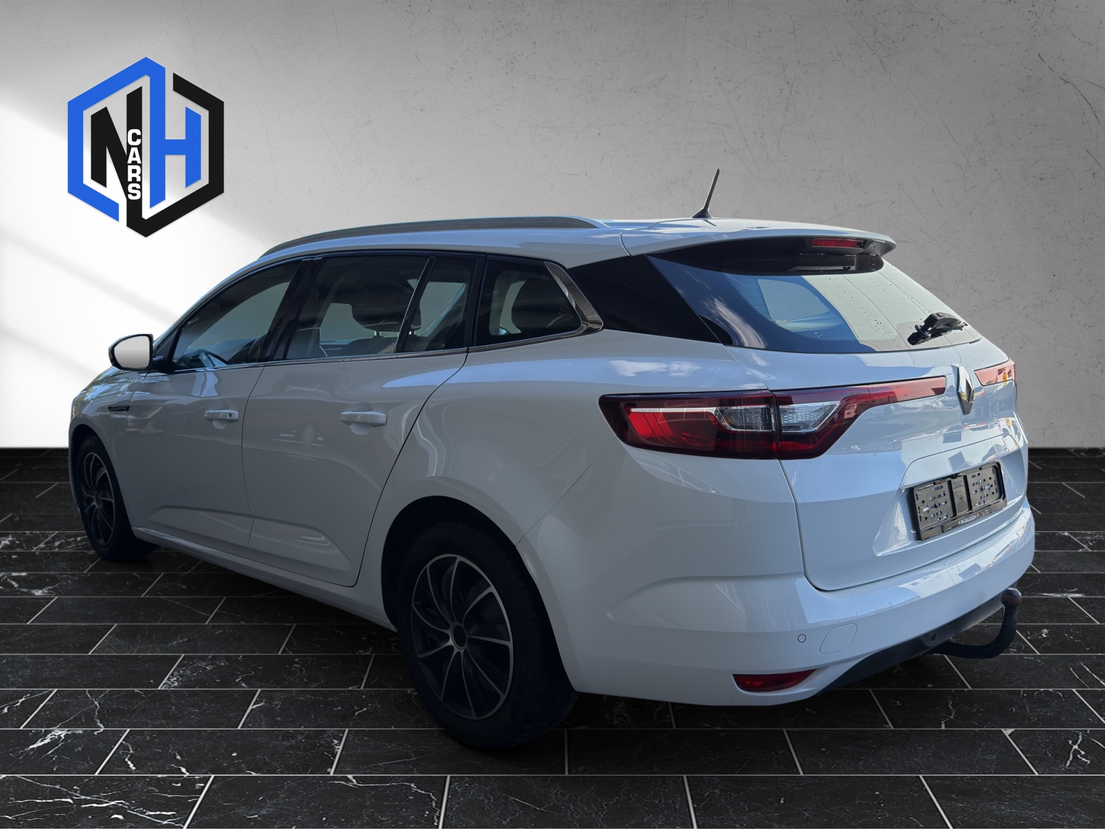 RENAULT Mégane Grandtour 1.5 dCi GT Line EDC-image-5