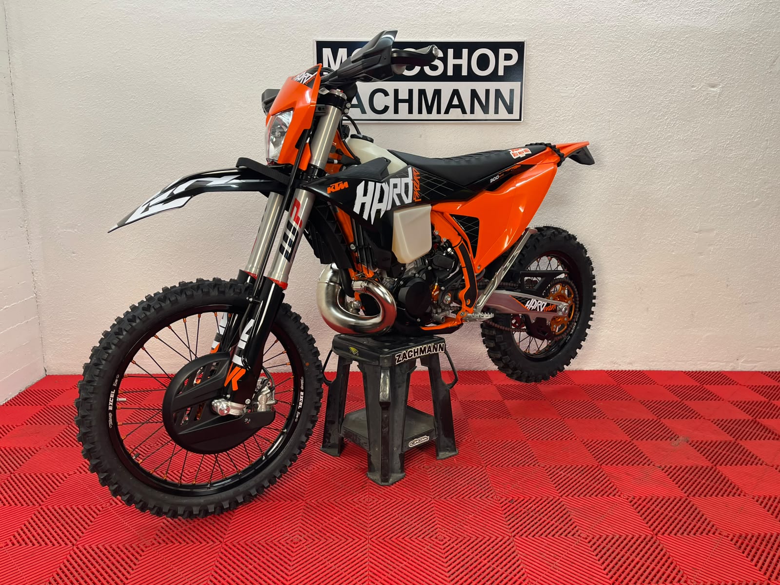 KTM 300 EXC HARDENDURO 2027-showroom-element-2