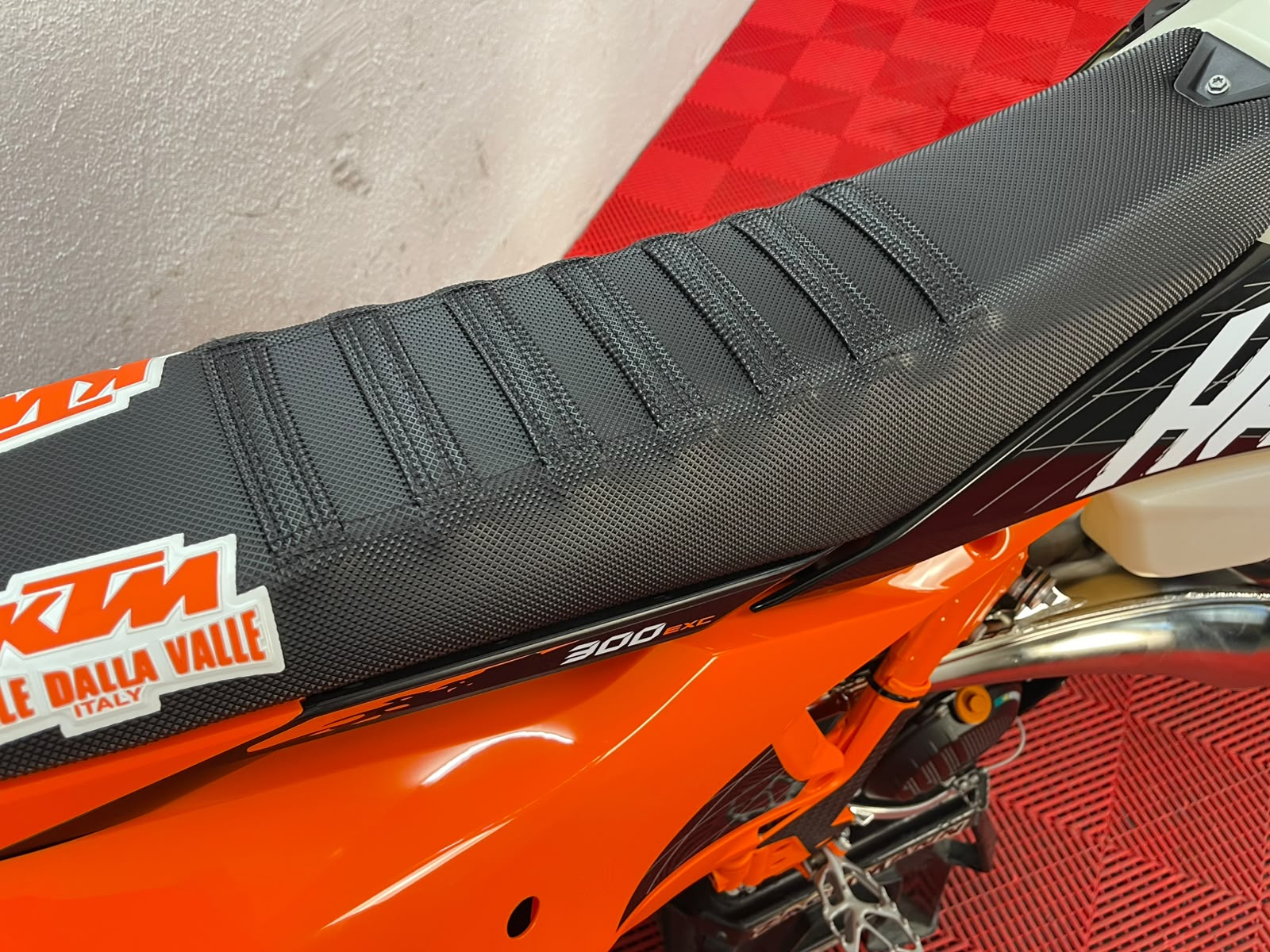 KTM 300 EXC HARDENDURO 2027-image-8