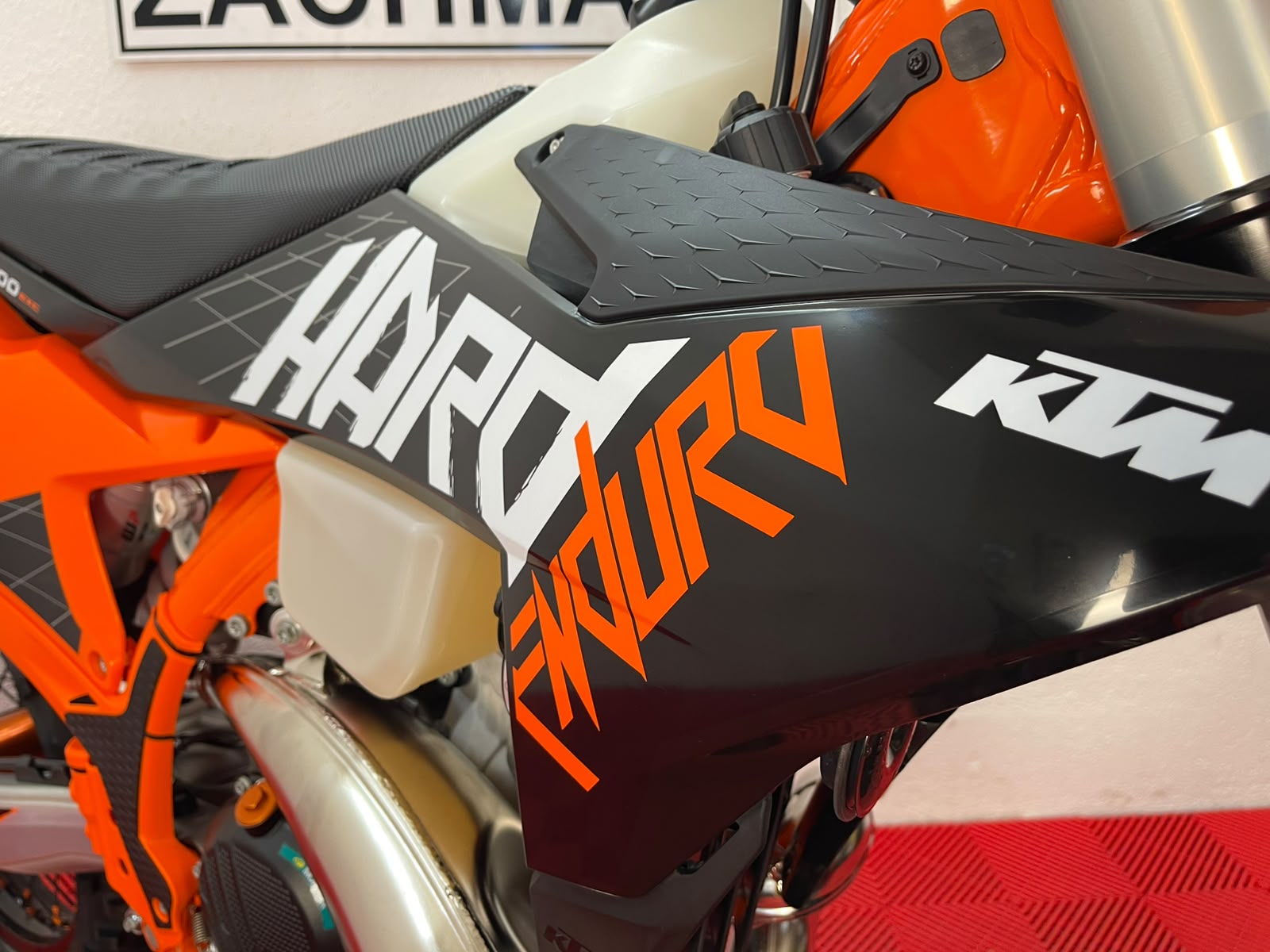 KTM 300 EXC HARDENDURO 2027-image-9