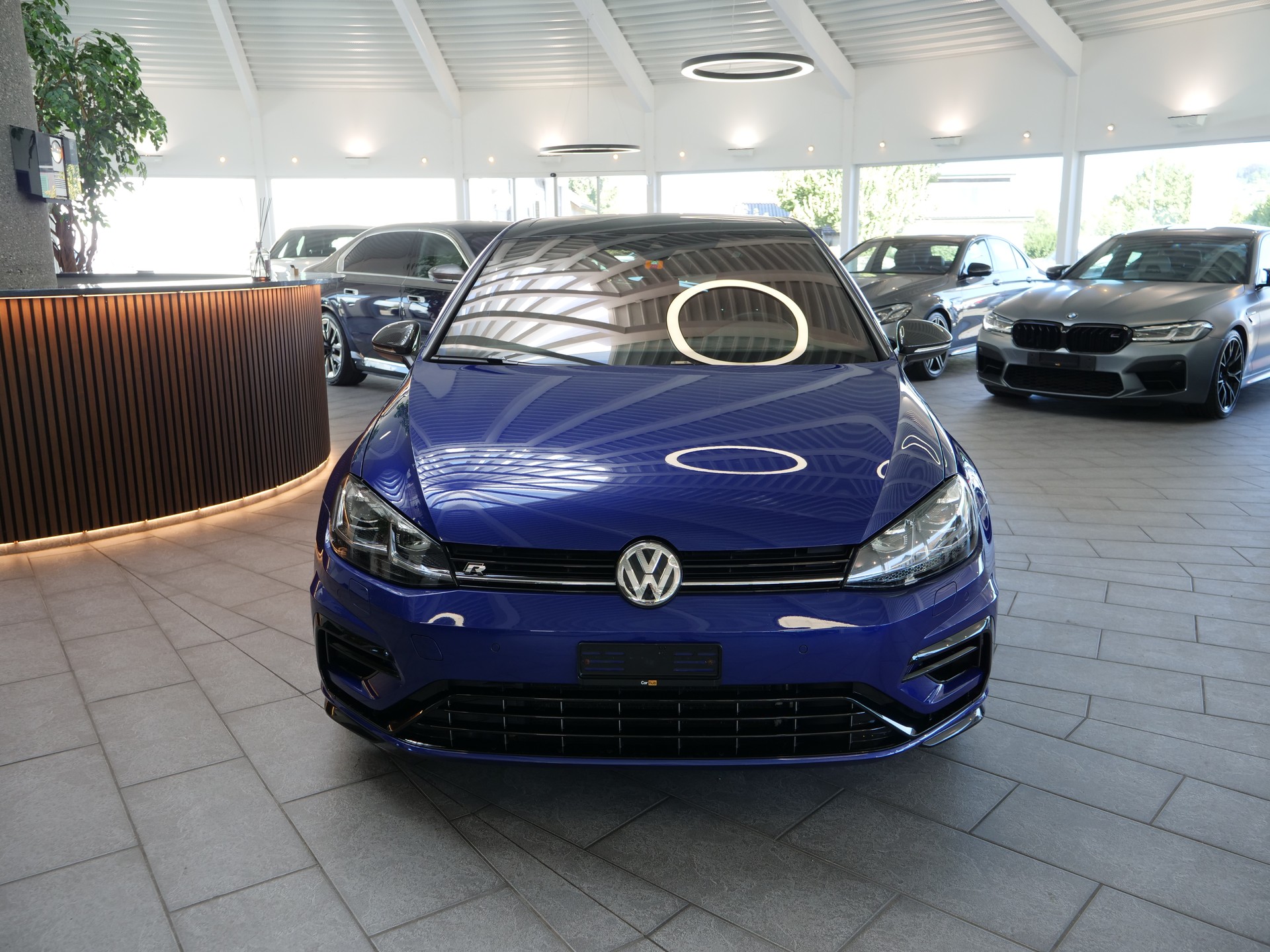 VW Golf 2.0 TSI R 4Motion DSG-image-5