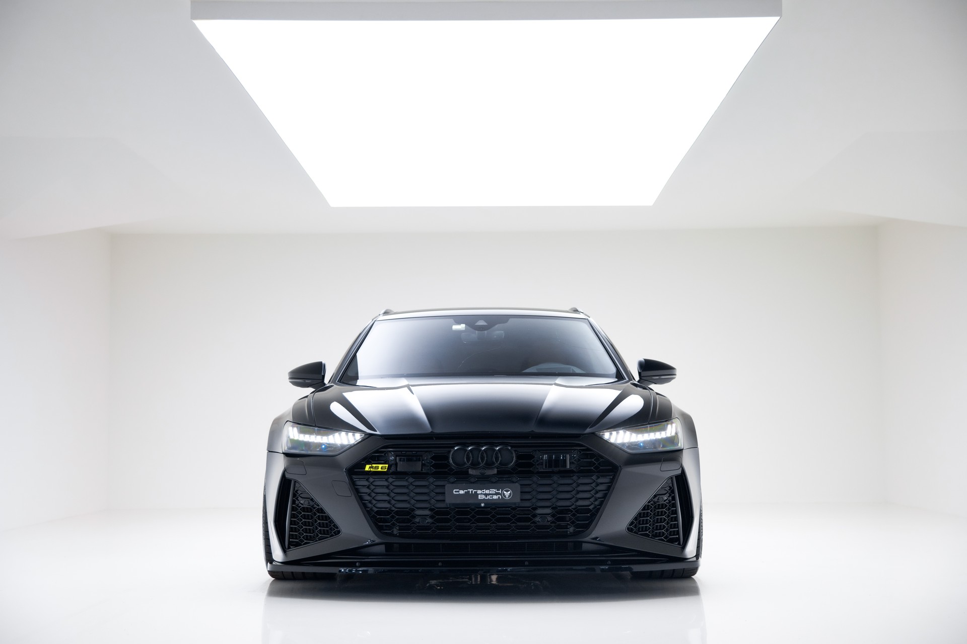 AUDI RS6 Avant 4.0 TFSI V8 quattro-showroom-element-1