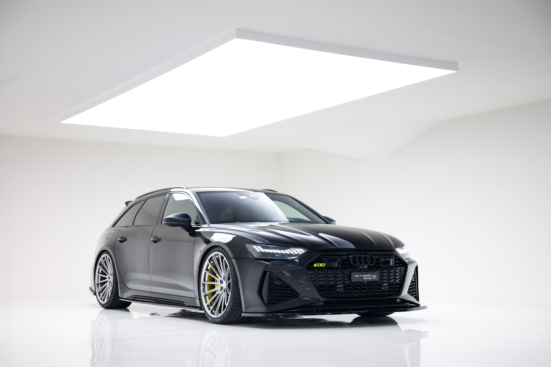 AUDI RS6 Avant 4.0 TFSI V8 quattro-showroom-element-2