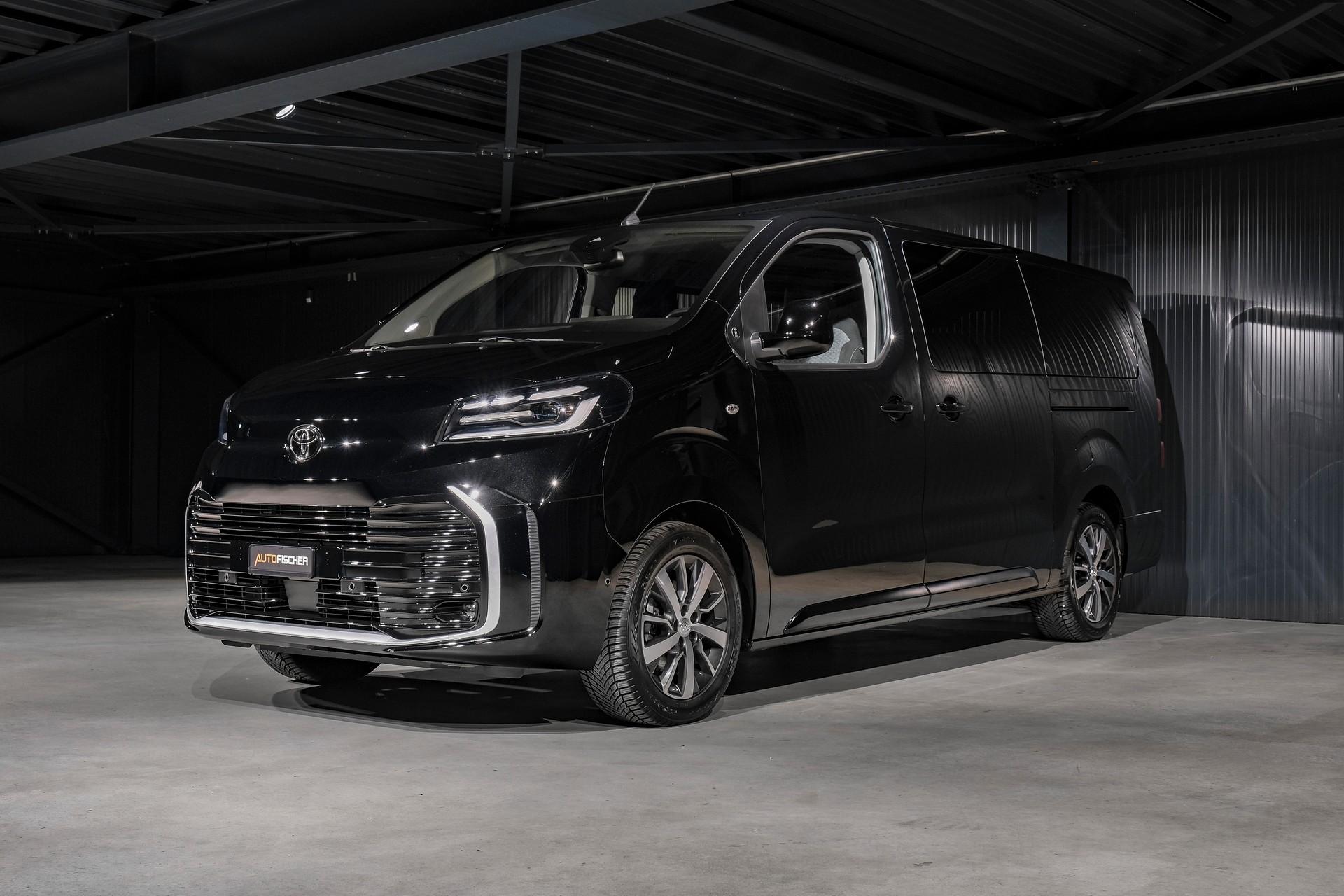 TOYOTA Proace Verso 2.0 D-4D Long 8-Sitzer-showroom-element-3
