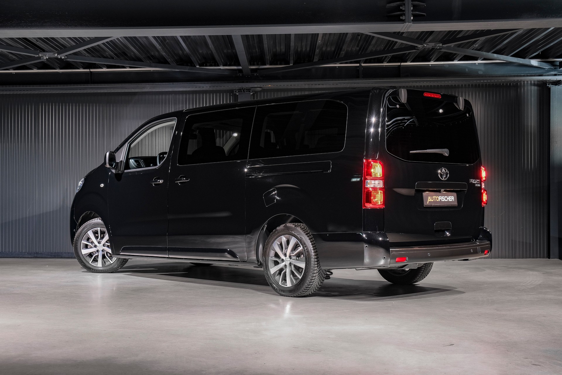 TOYOTA Proace Verso 2.0 D-4D Long 8-Sitzer-showroom-element-1