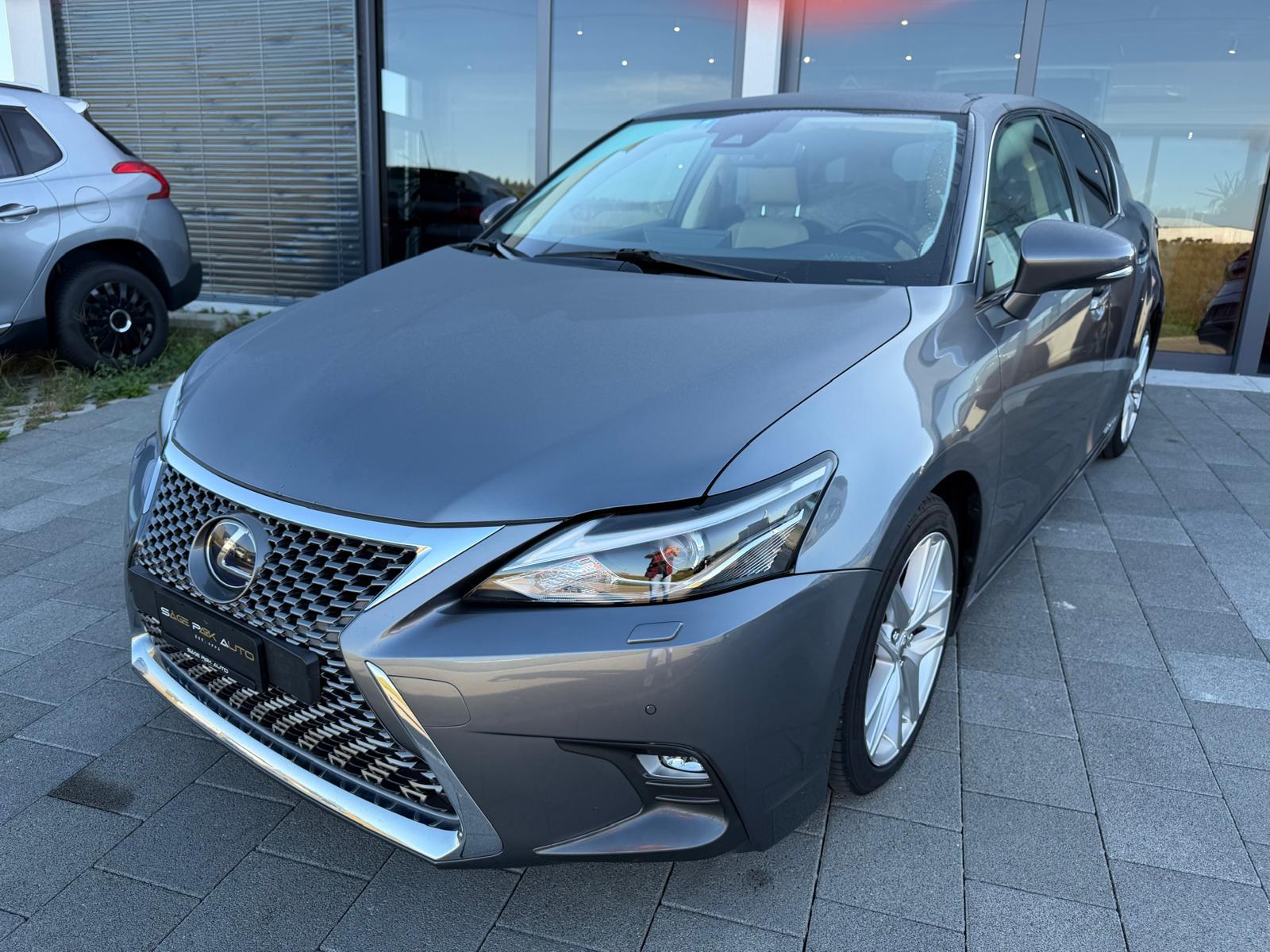 LEXUS CT 200h Comfort-showroom-element-3