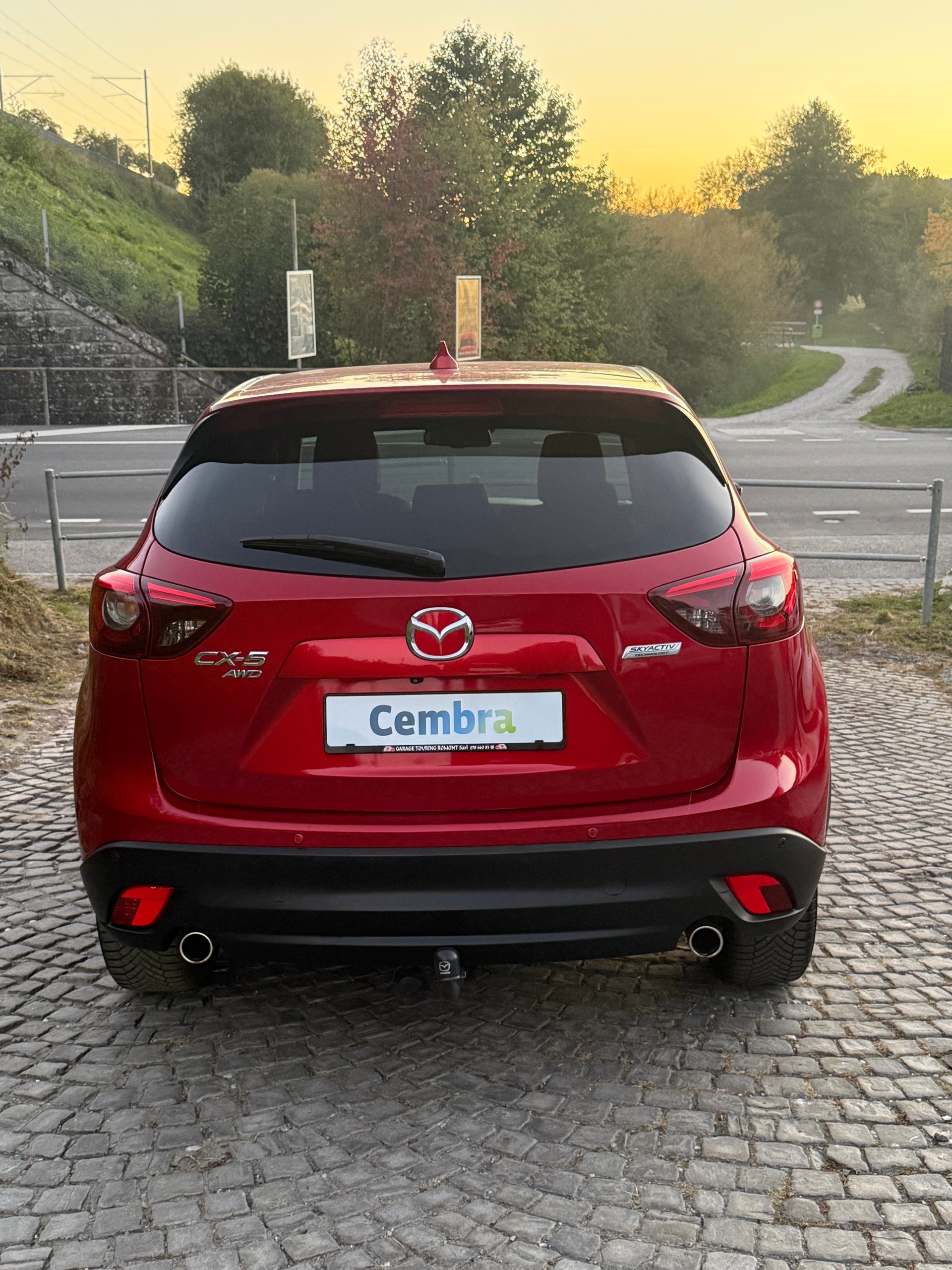 MAZDA CX-5 2.2 D HP Revolution AWD Automatic-showroom-element-2