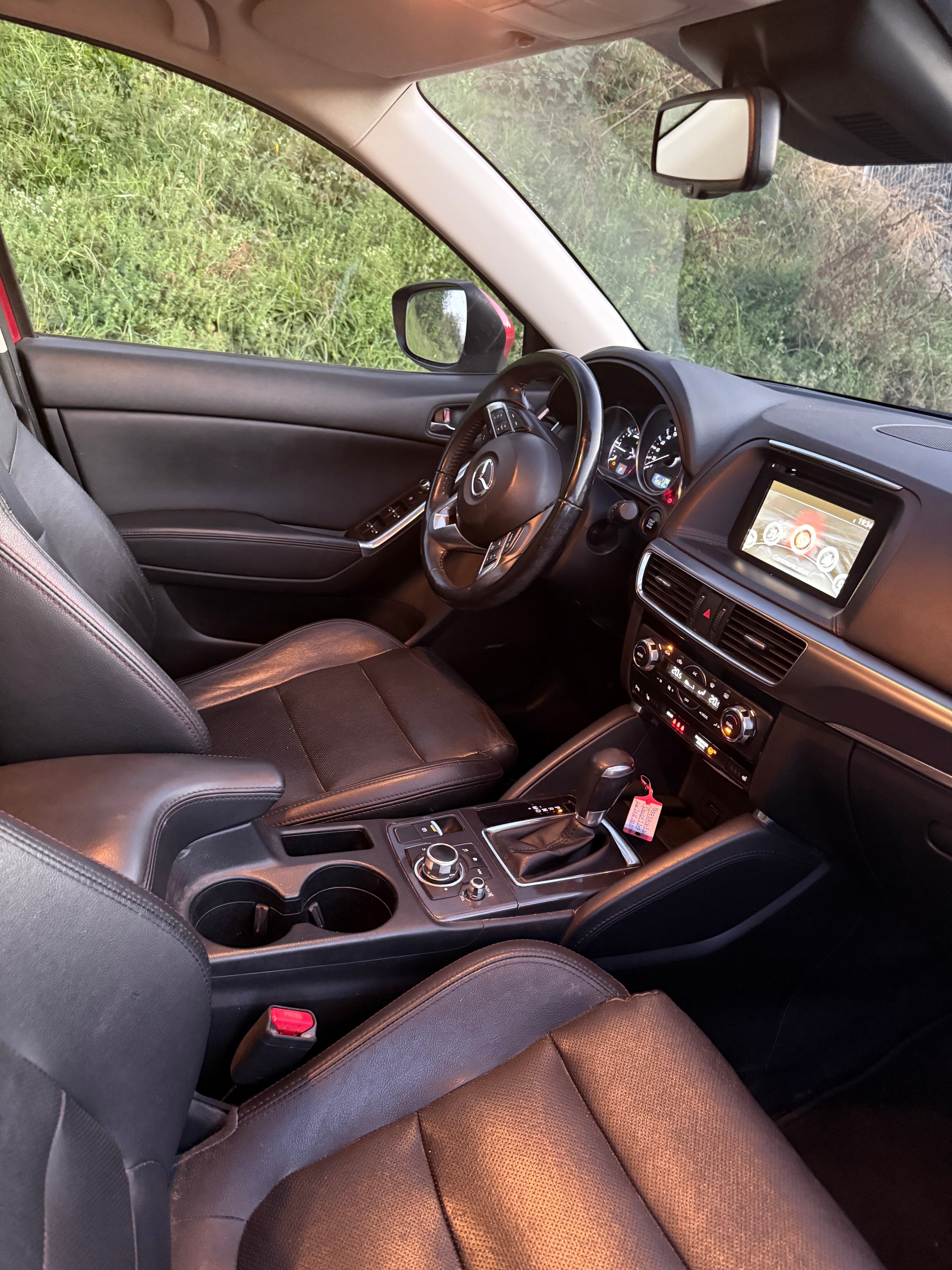 MAZDA CX-5 2.2 D HP Revolution AWD Automatic-image-6