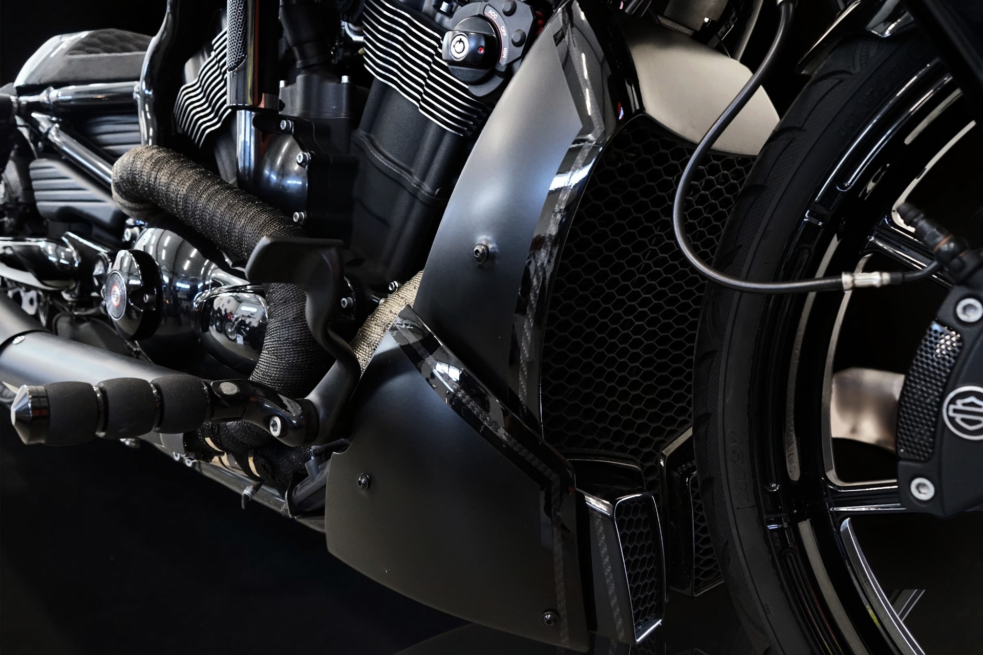 HARLEY-DAVIDSON VRSCDX Night Rod Special ABS-image-7