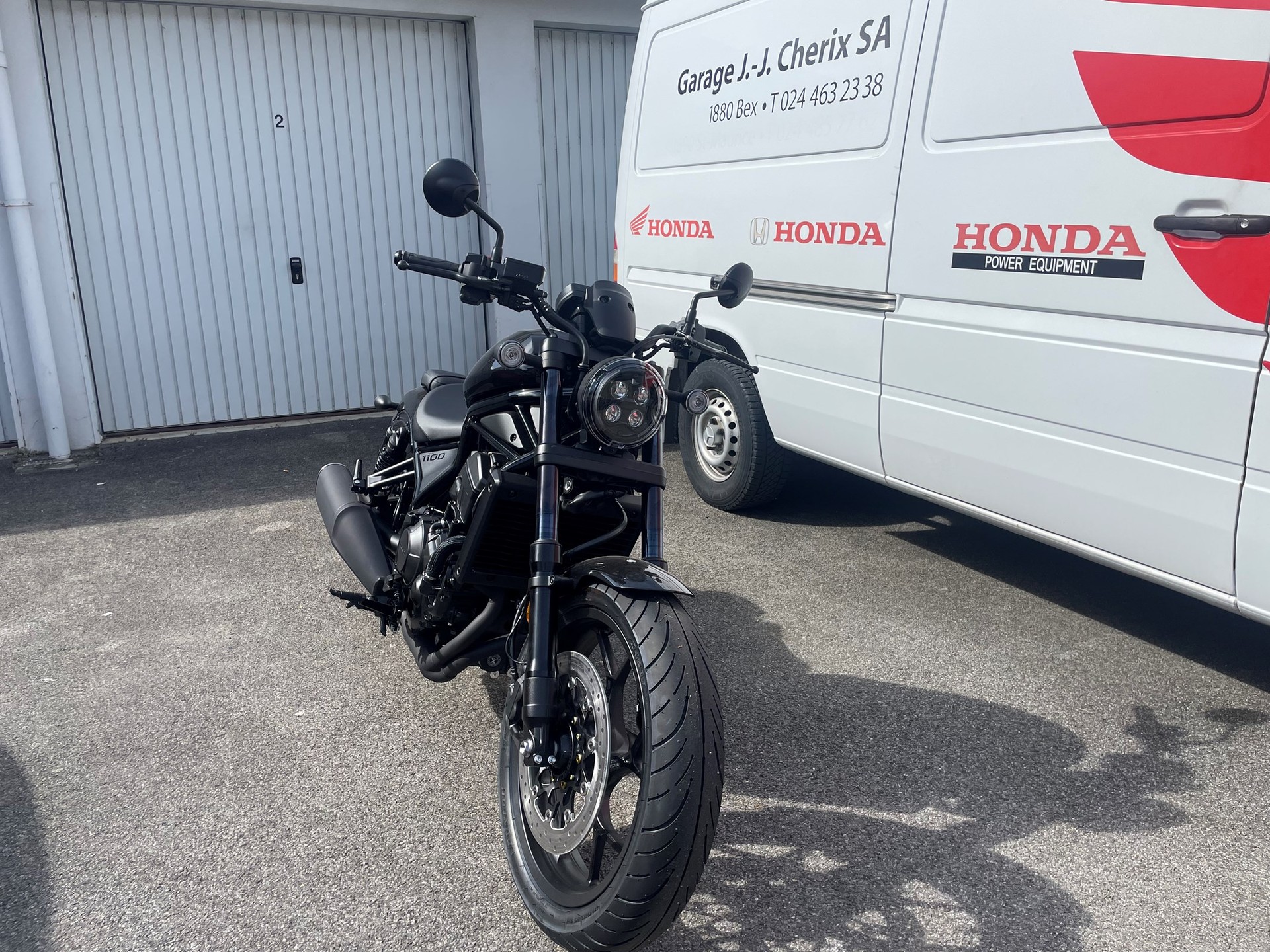 HONDA CMX 1100 Rebel-image-2