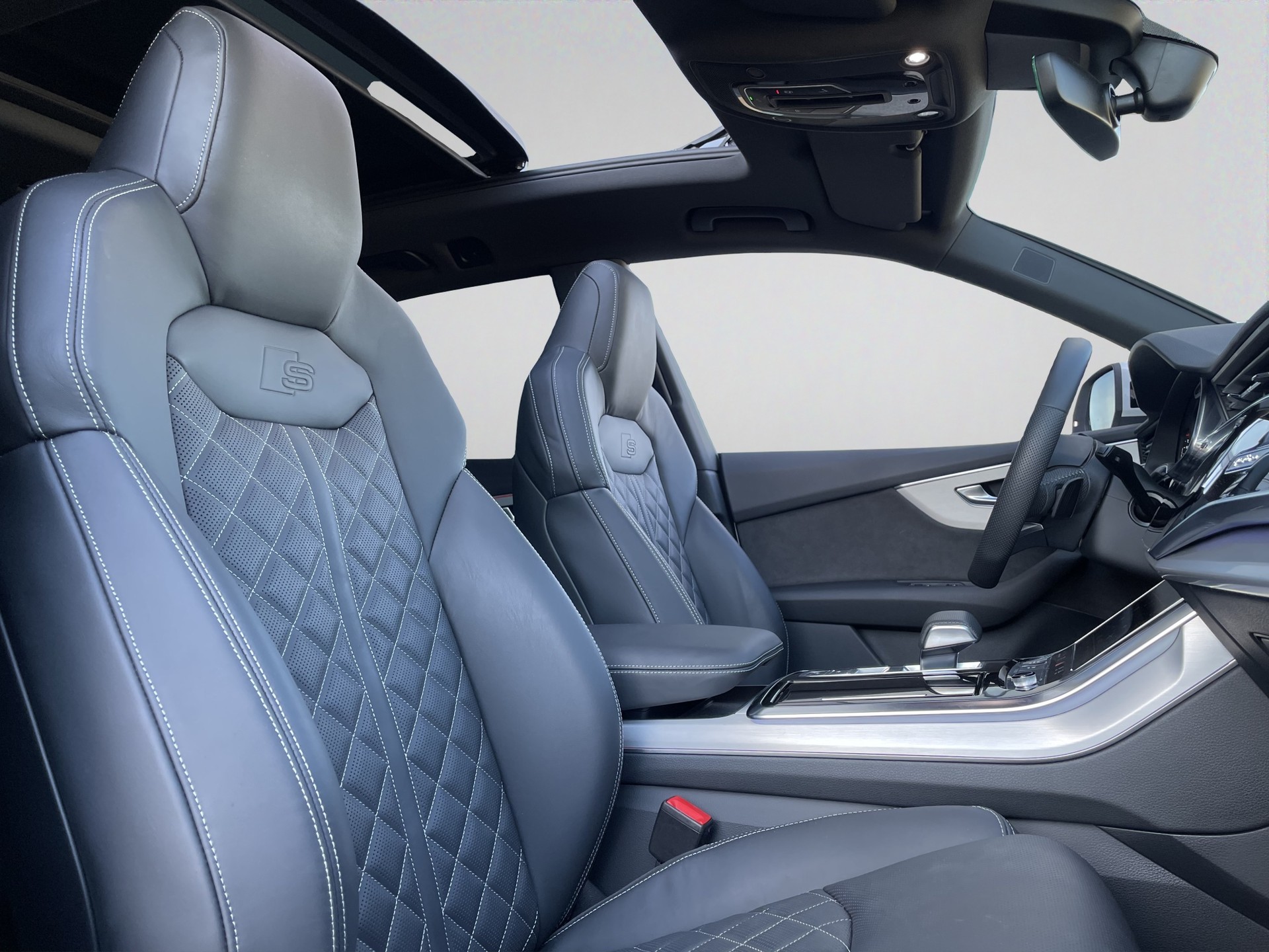 AUDI Q8 50 TDI quattro tiptronic-image-11