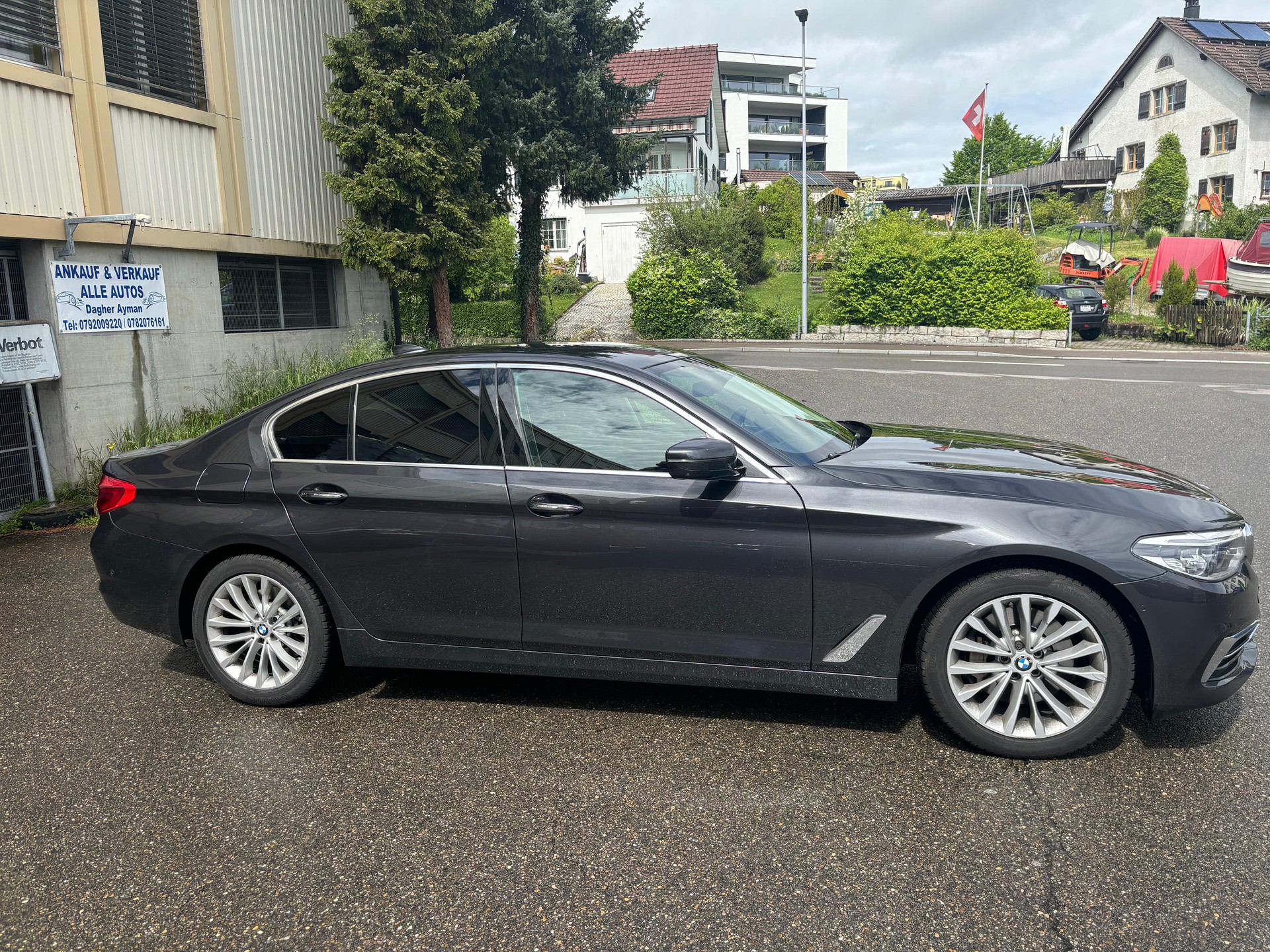 BMW 530i xDrive Luxury Line Steptronic-image-6
