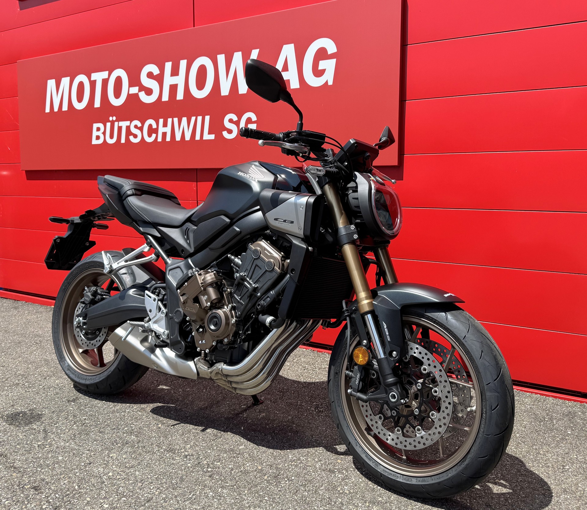 HONDA CBR 650 R-image-1