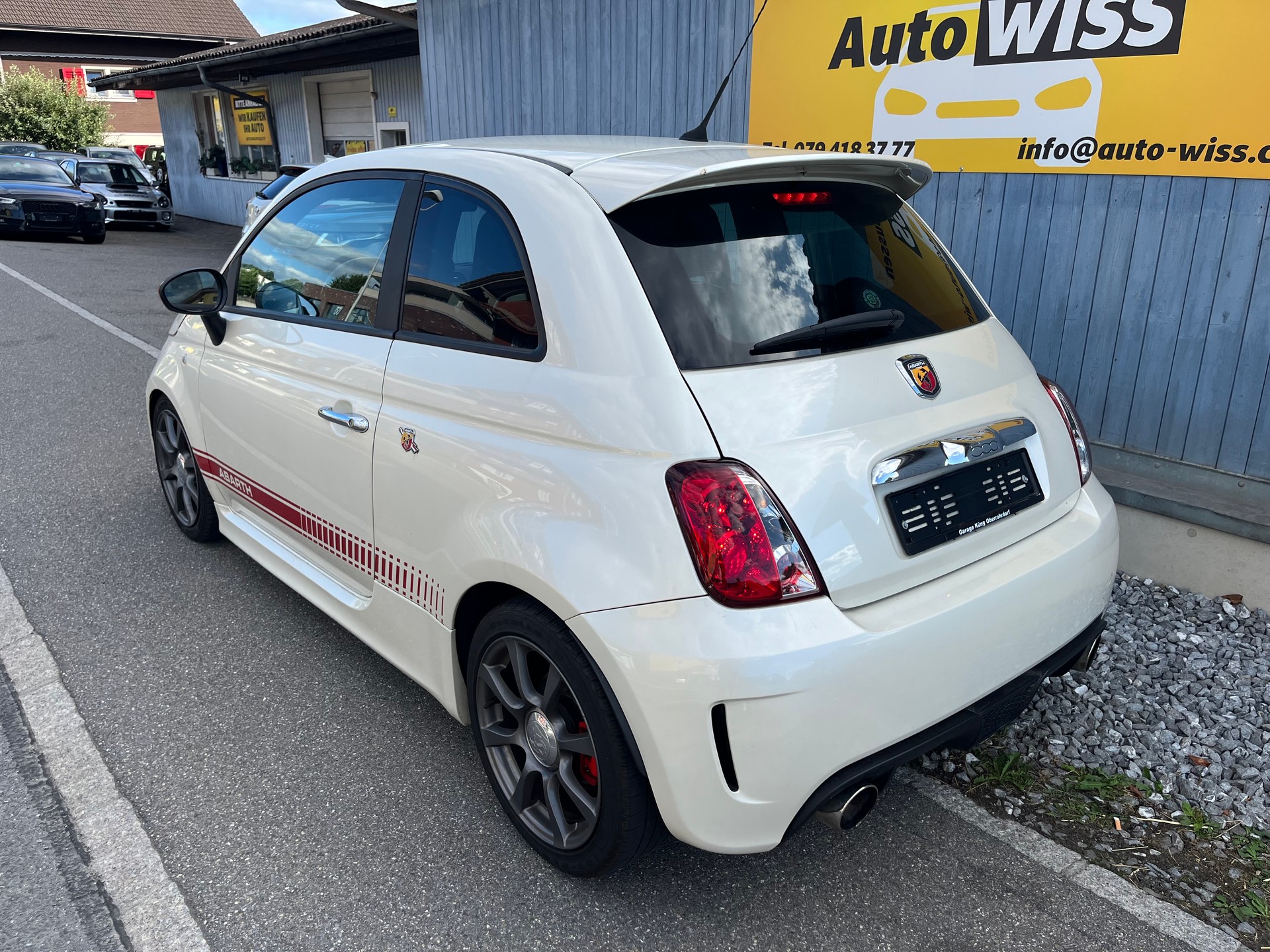 FIAT 500 1.4 16V Turbo Abarth-showroom-element-3