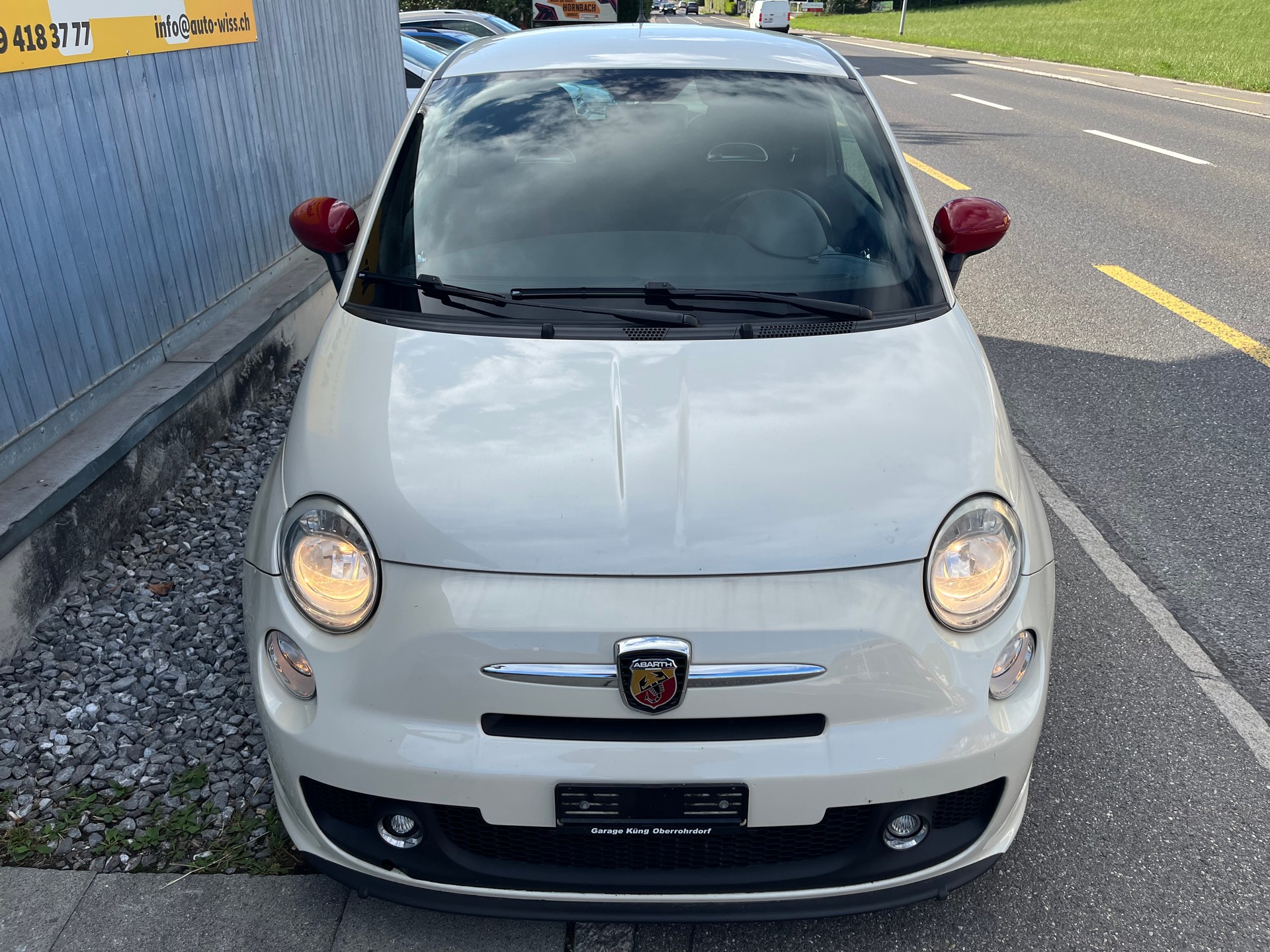 FIAT 500 1.4 16V Turbo Abarth-showroom-element-1