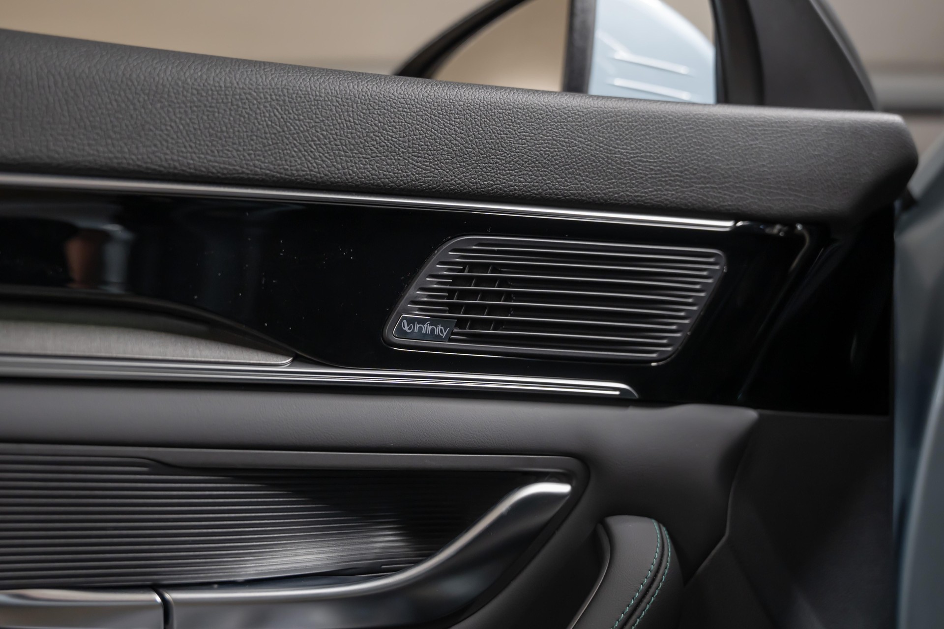 BYD Seal U DM-i Design-image-12