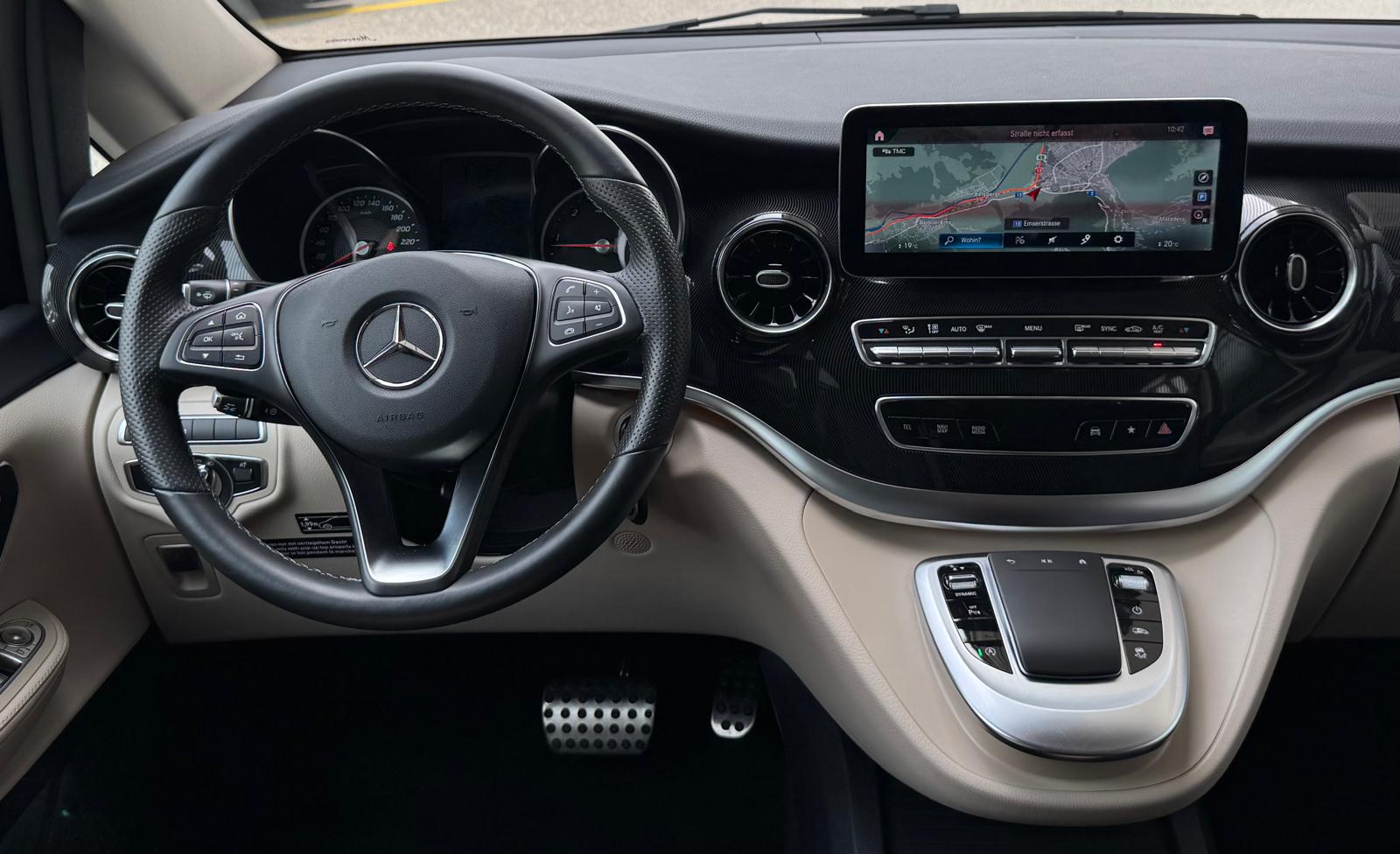 MERCEDES-BENZ Marco Polo 300 d 4M Automat AMG Line-image-11