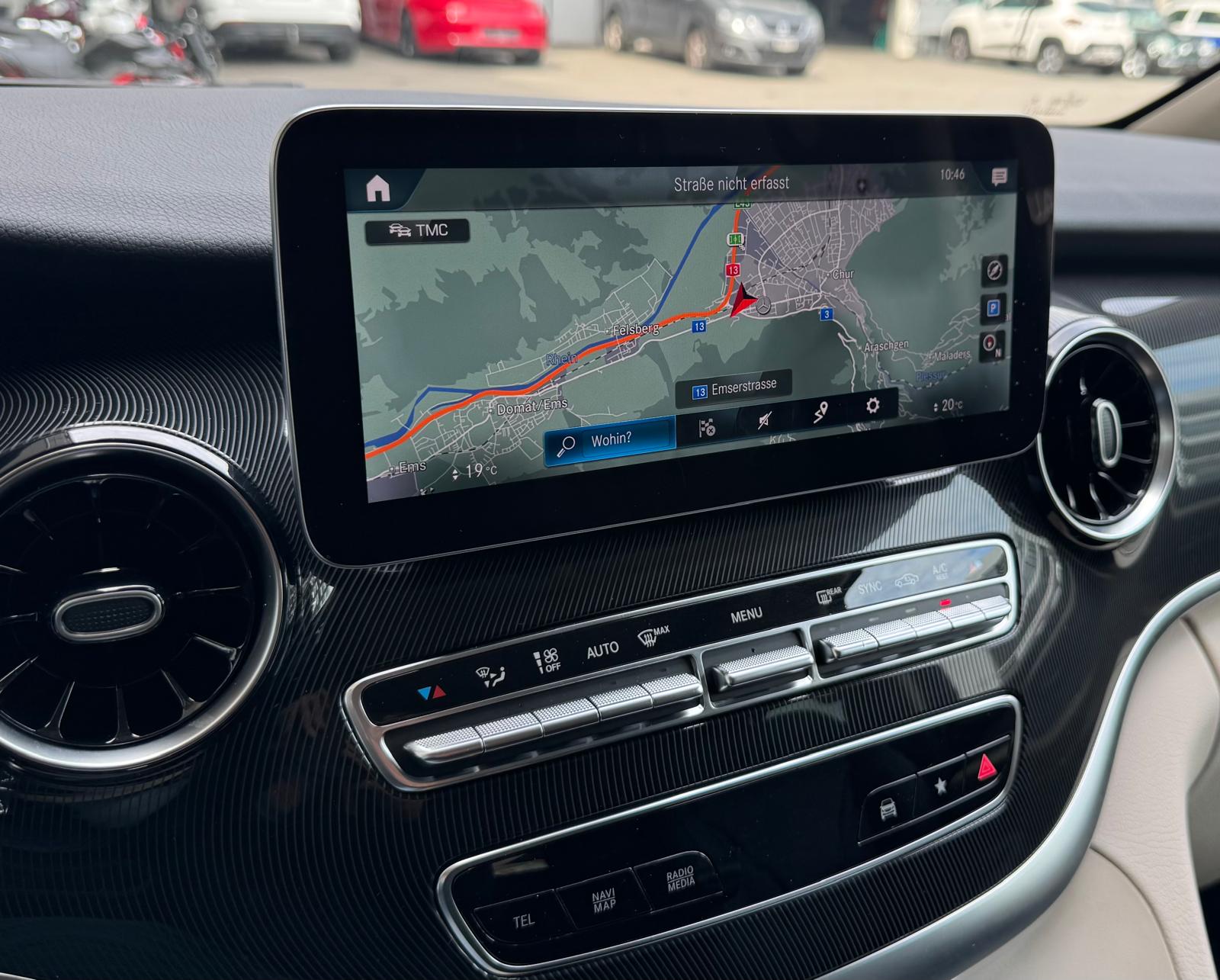 MERCEDES-BENZ Marco Polo 300 d 4M Automat AMG Line-image-12