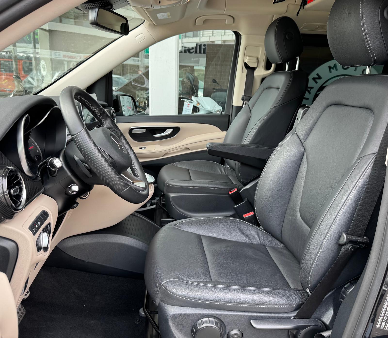 MERCEDES-BENZ Marco Polo 300 d 4M Automat AMG Line-image-9