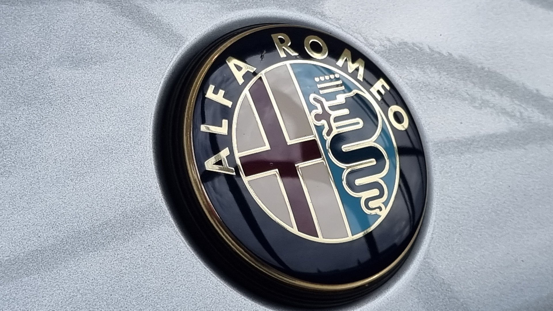 ALFA ROMEO 147 3.2 GTA-image-19