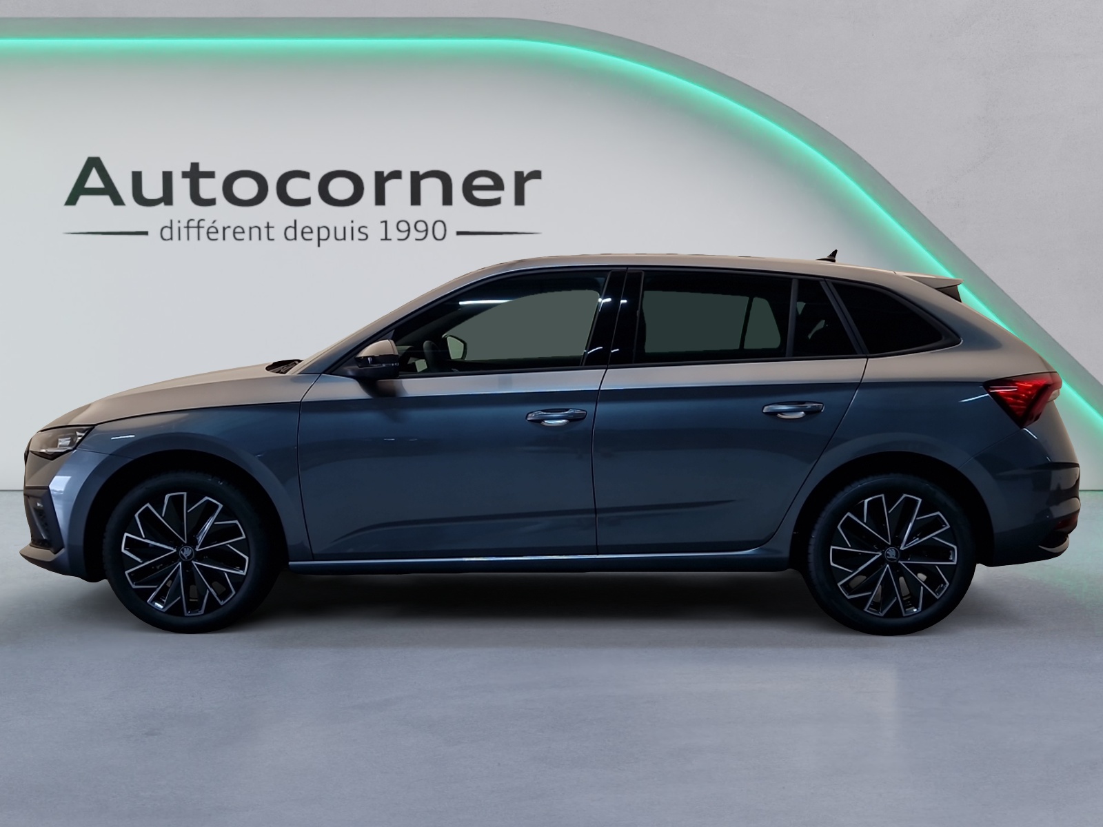 SKODA Scala 1.0 TSI Dynamic DSG-showroom-element-1