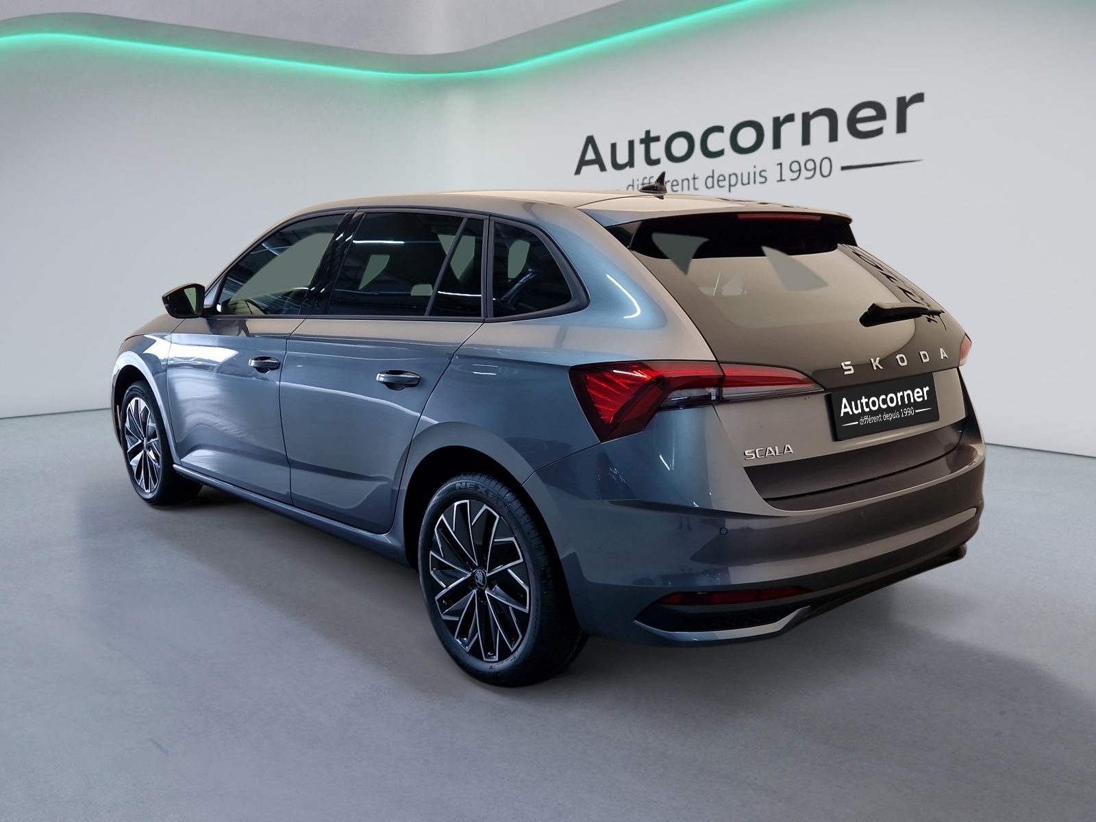 SKODA Scala 1.0 TSI Dynamic DSG-showroom-element-2