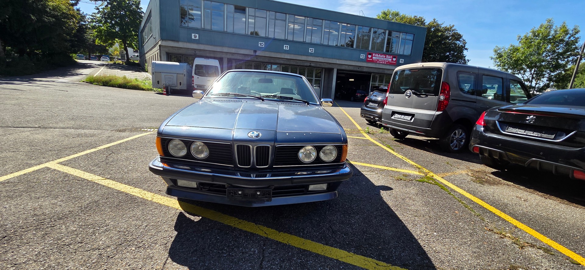 BMW 635CSi A-image-1