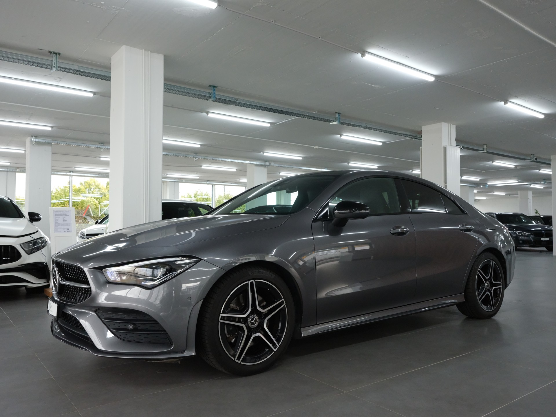 MERCEDES-BENZ CLA 200 AMG Line 7G-DCT-image-6