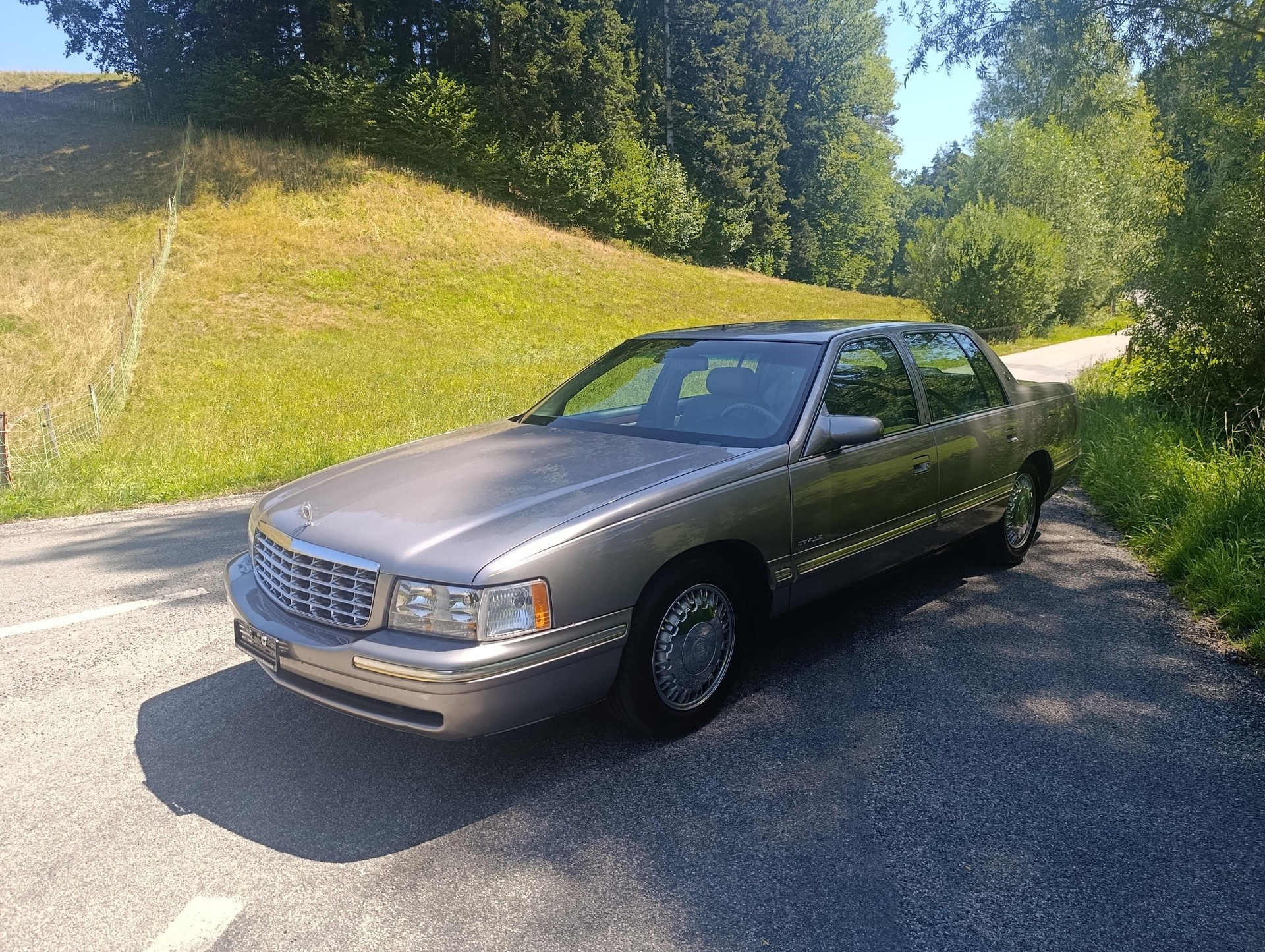 CADILLAC Basis