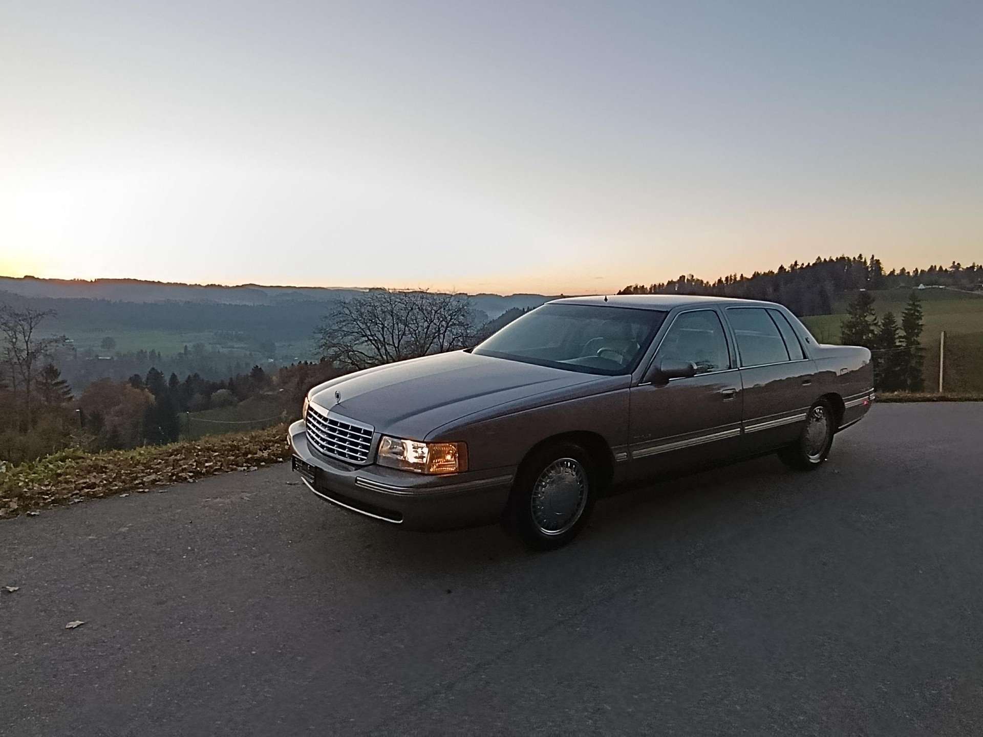 CADILLAC Basis-image-3