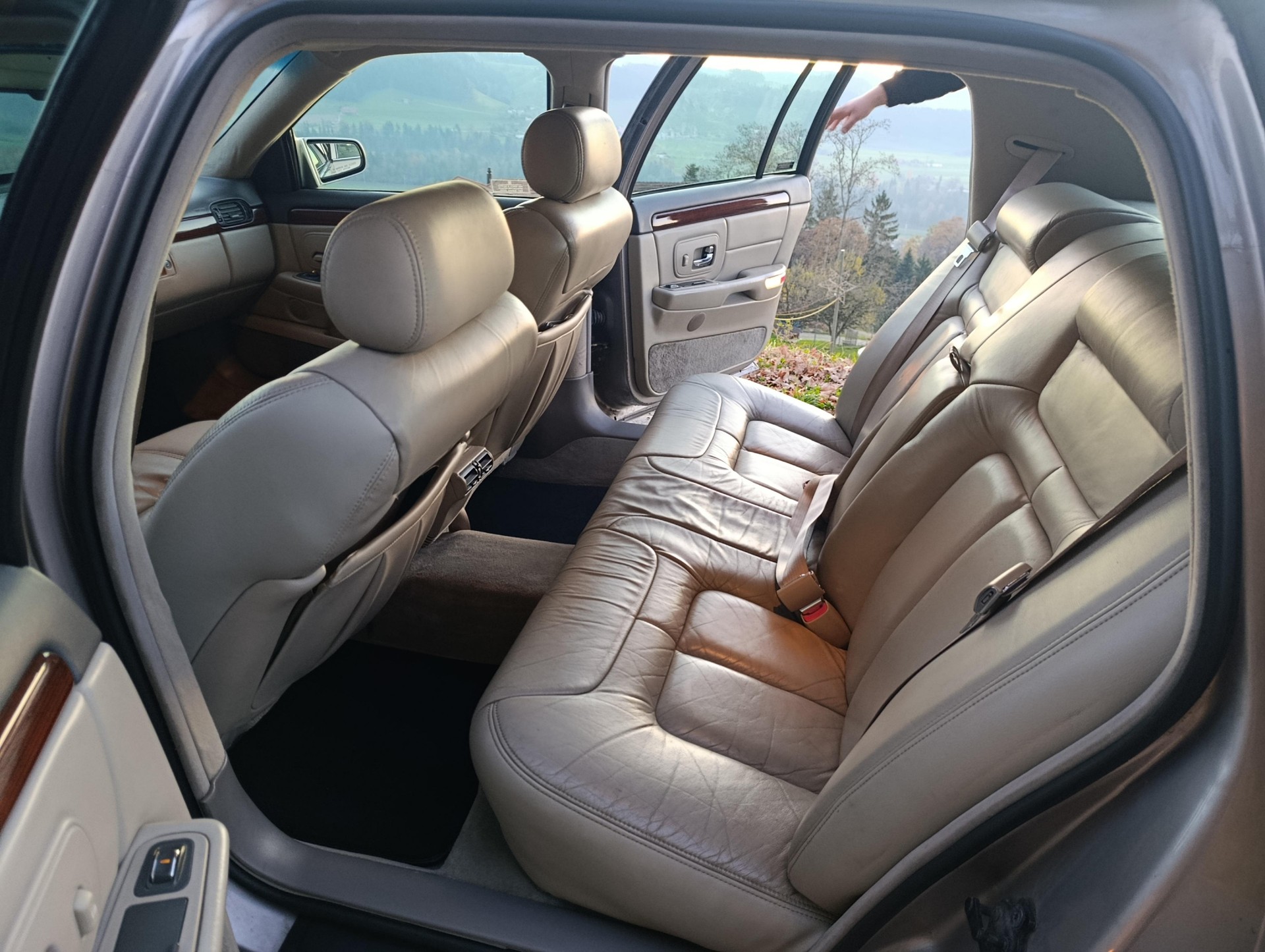 CADILLAC Basis-image-12