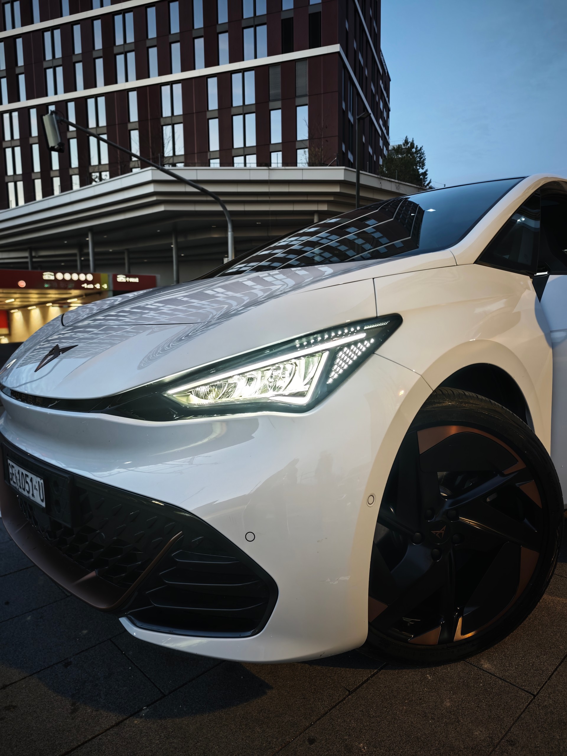 CUPRA Born 58 kWh
