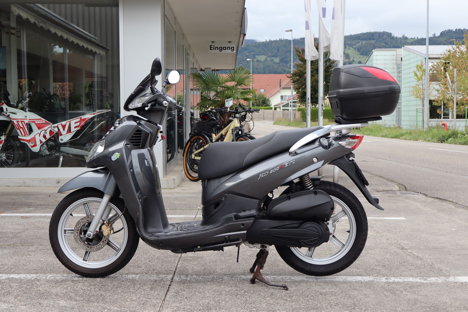 SYM HD 200 EVO-showroom-element-3