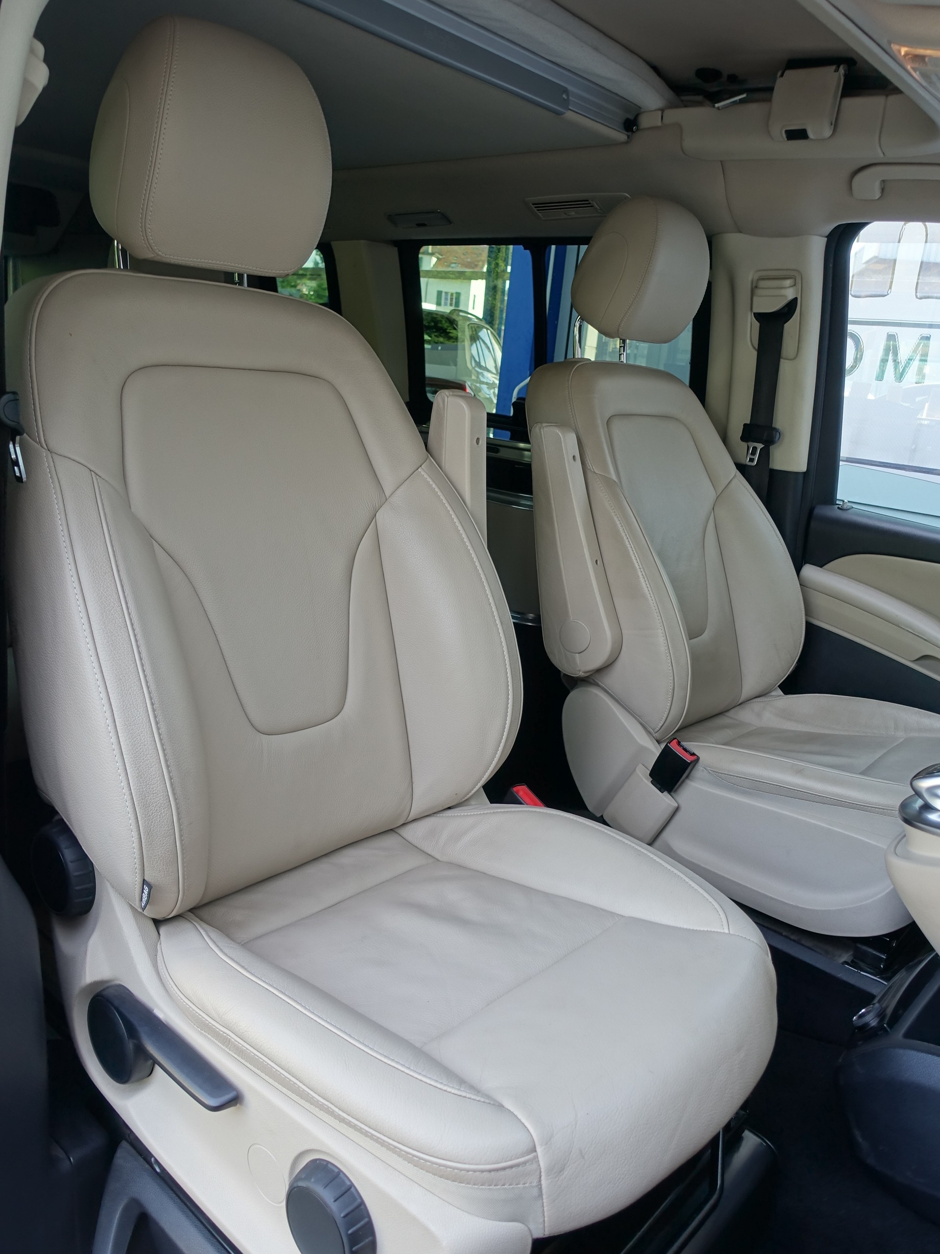 MERCEDES-BENZ Marco Polo Activity 250 d 4Matic 7G-Tronic-image-9