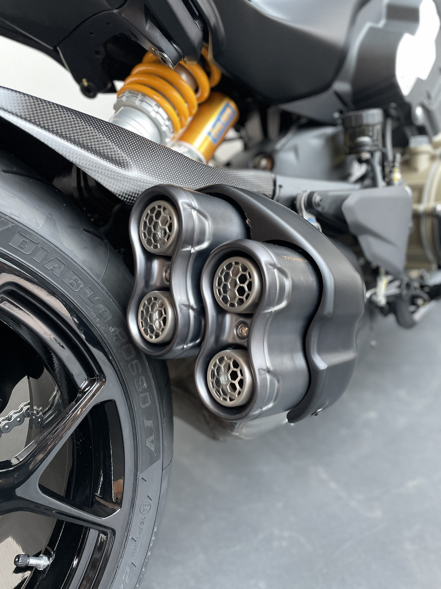 DUCATI Diavel V4 RS-image-6