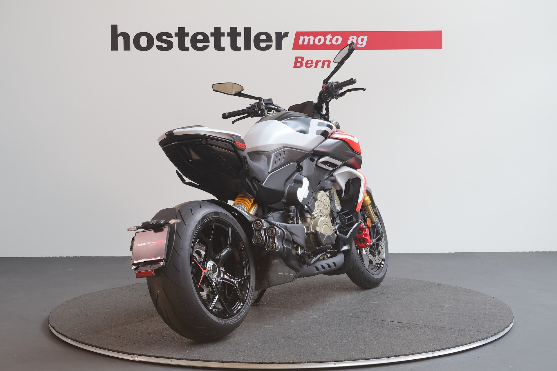 DUCATI Diavel V4 RS-showroom-element-2