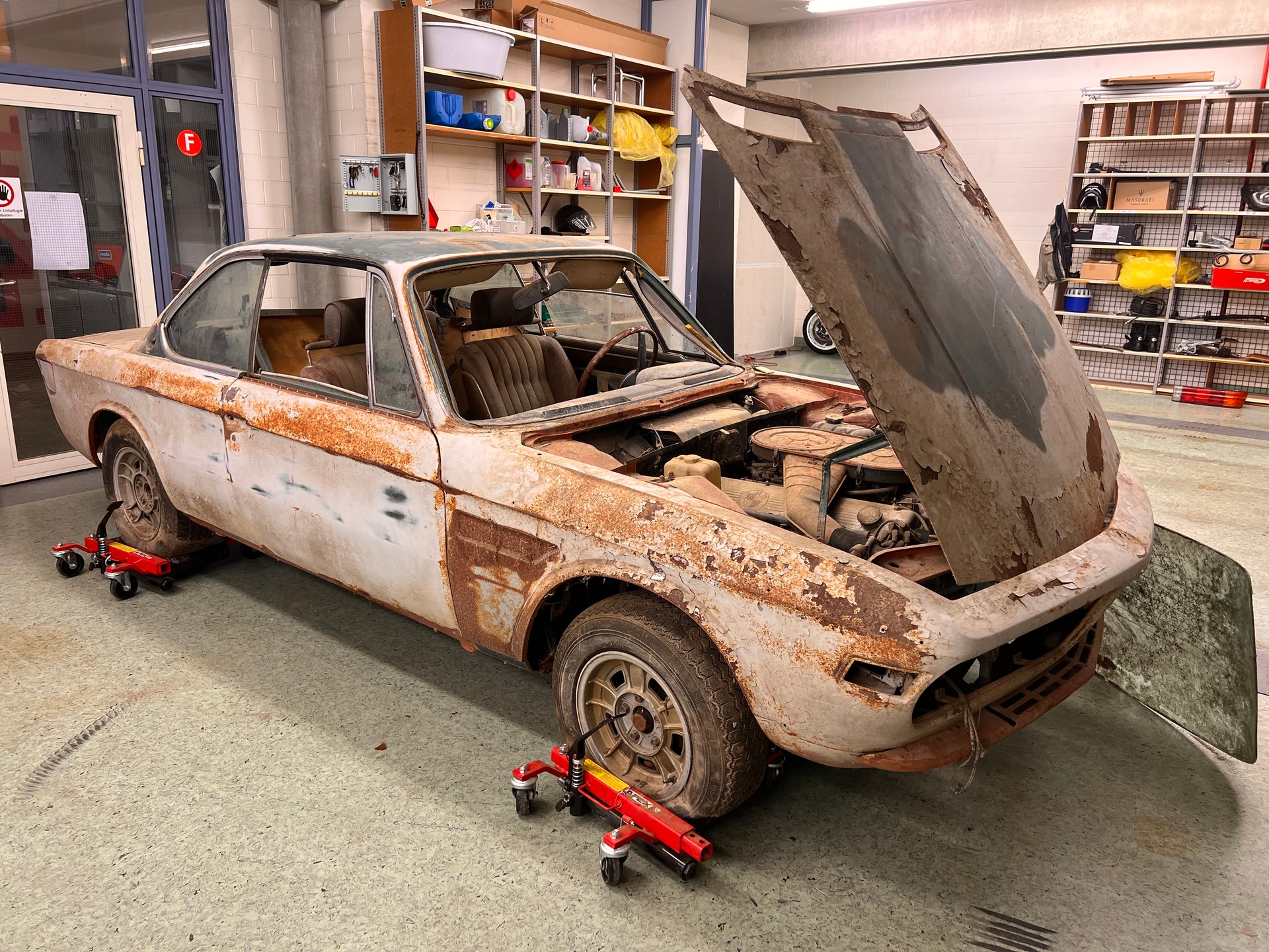 BMW BMW CS 2800 COUPE 1970 PREIS 8`800.--image-9