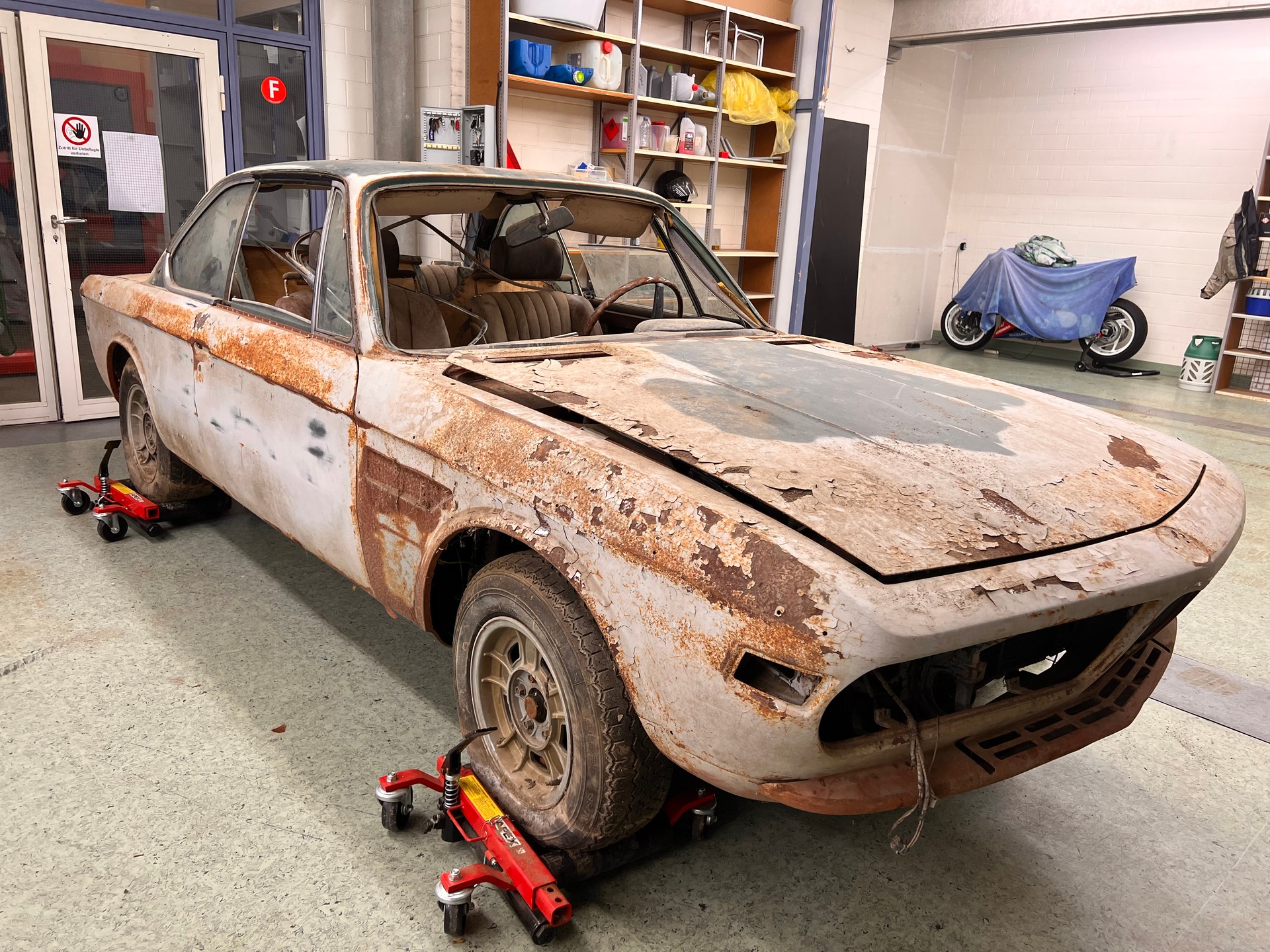 BMW BMW CS 2800 COUPE 1970 PREIS 8`800.--showroom-element-2