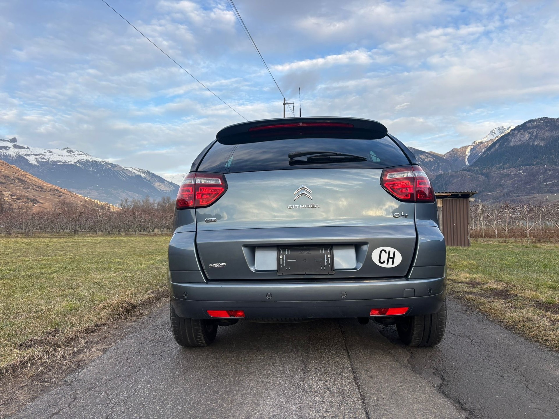 CITROEN C4 Picasso 1.6 HDI 16V Swiss Style EGS6-image-7