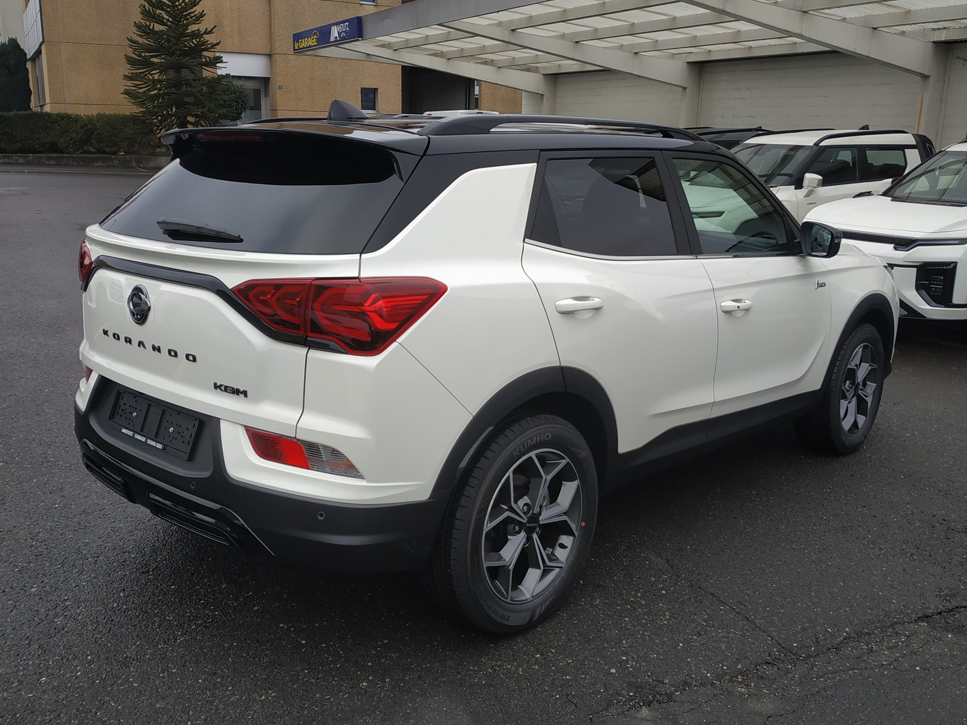 KGM-SsangYong Korando 1.5 T GDI Steel 4WD Automat Bicolor-image-6