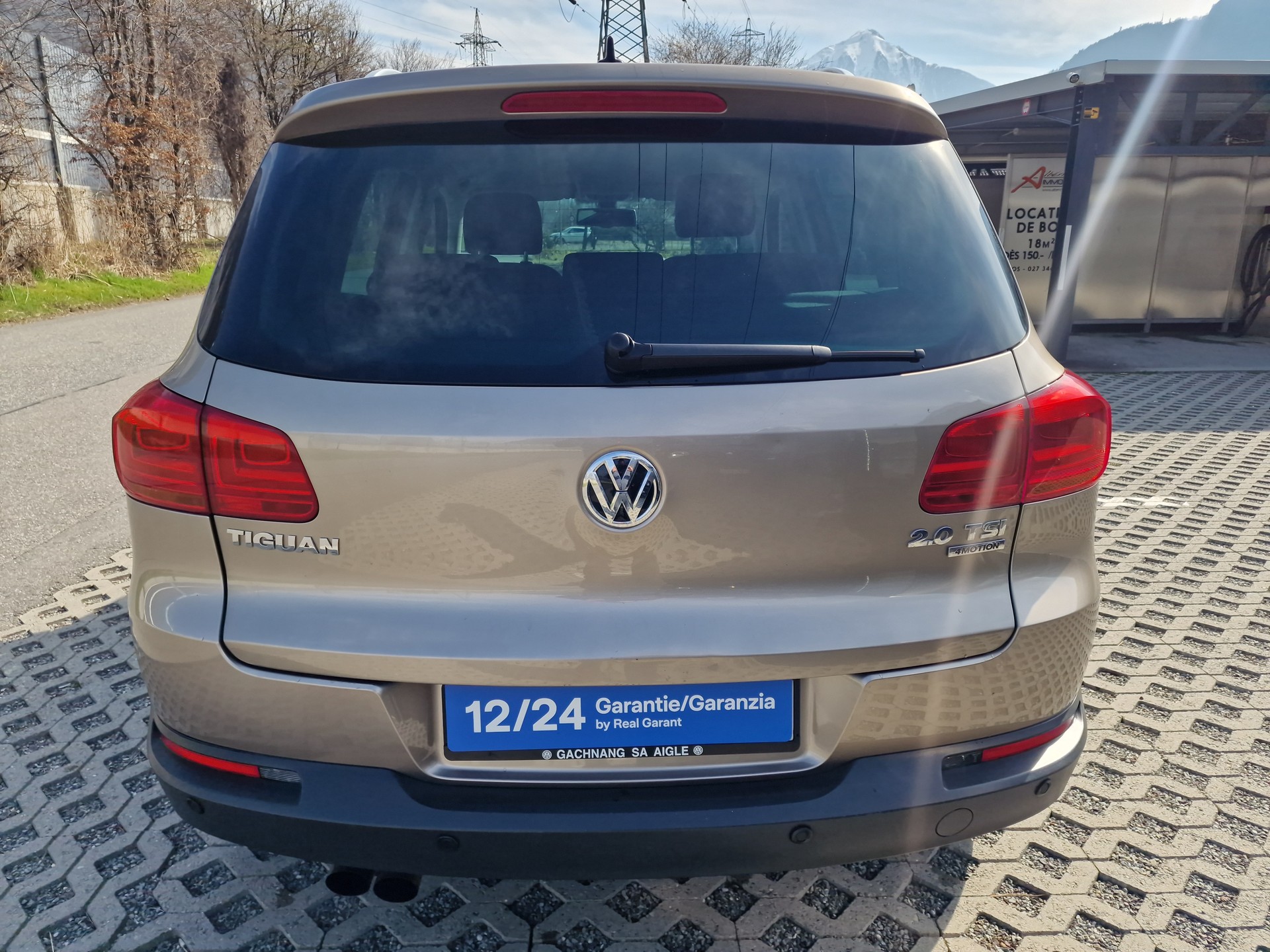 VW Tiguan 2.0 TSI Lounge 4Motion DSG-image-5