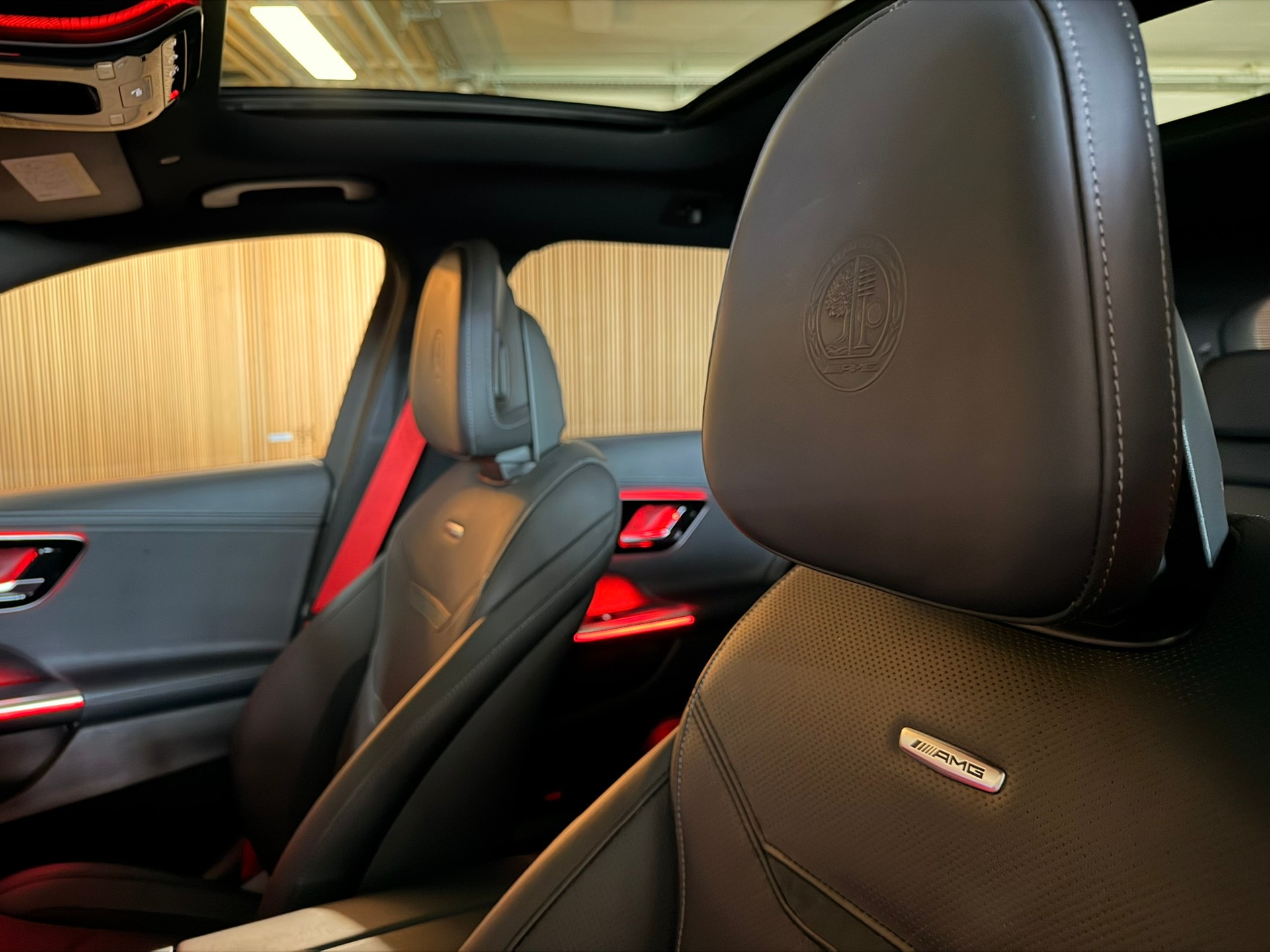 MERCEDES-BENZ C 43 T AMG 4Matic-image-29