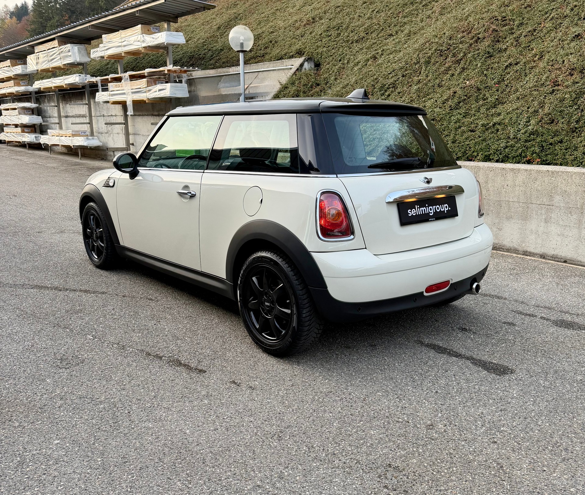 MINI Cooper-image-3