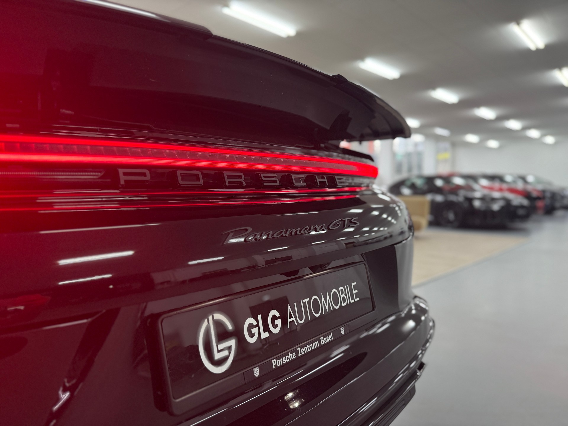 PORSCHE Panamera GTS PDK-image-17