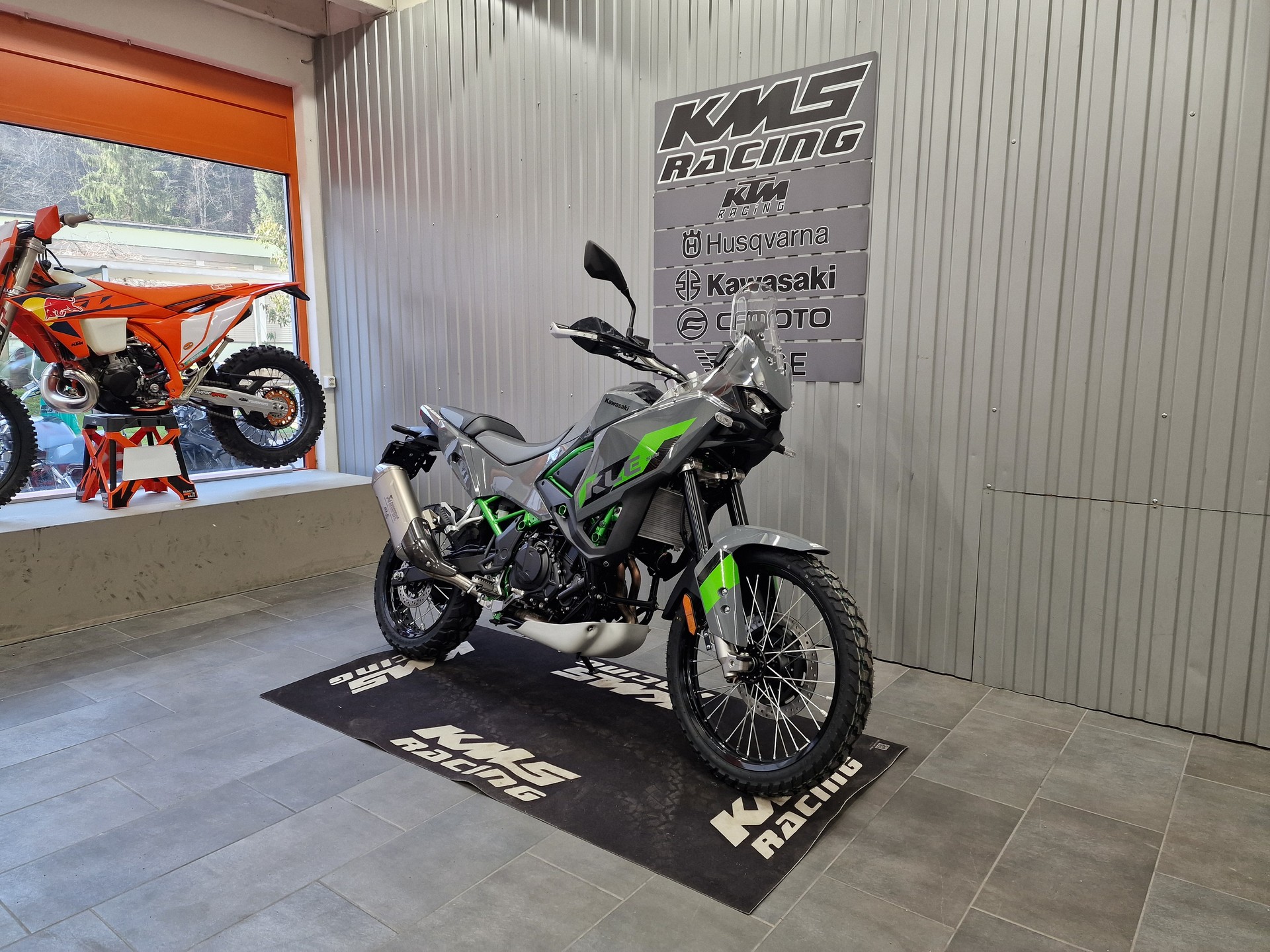 KAWASAKI KLE 500 SE-image-4